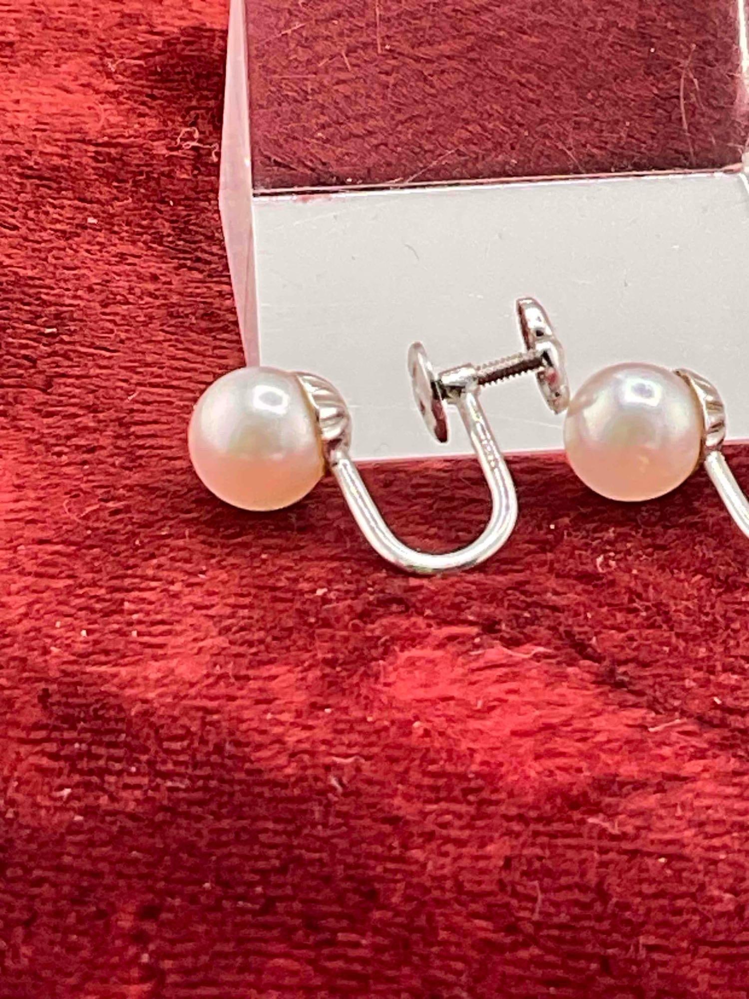 Pair of Vintage Elegant 14K White Gold Screw On Earrings w/ Approx 6mm Quality Pearls - 2