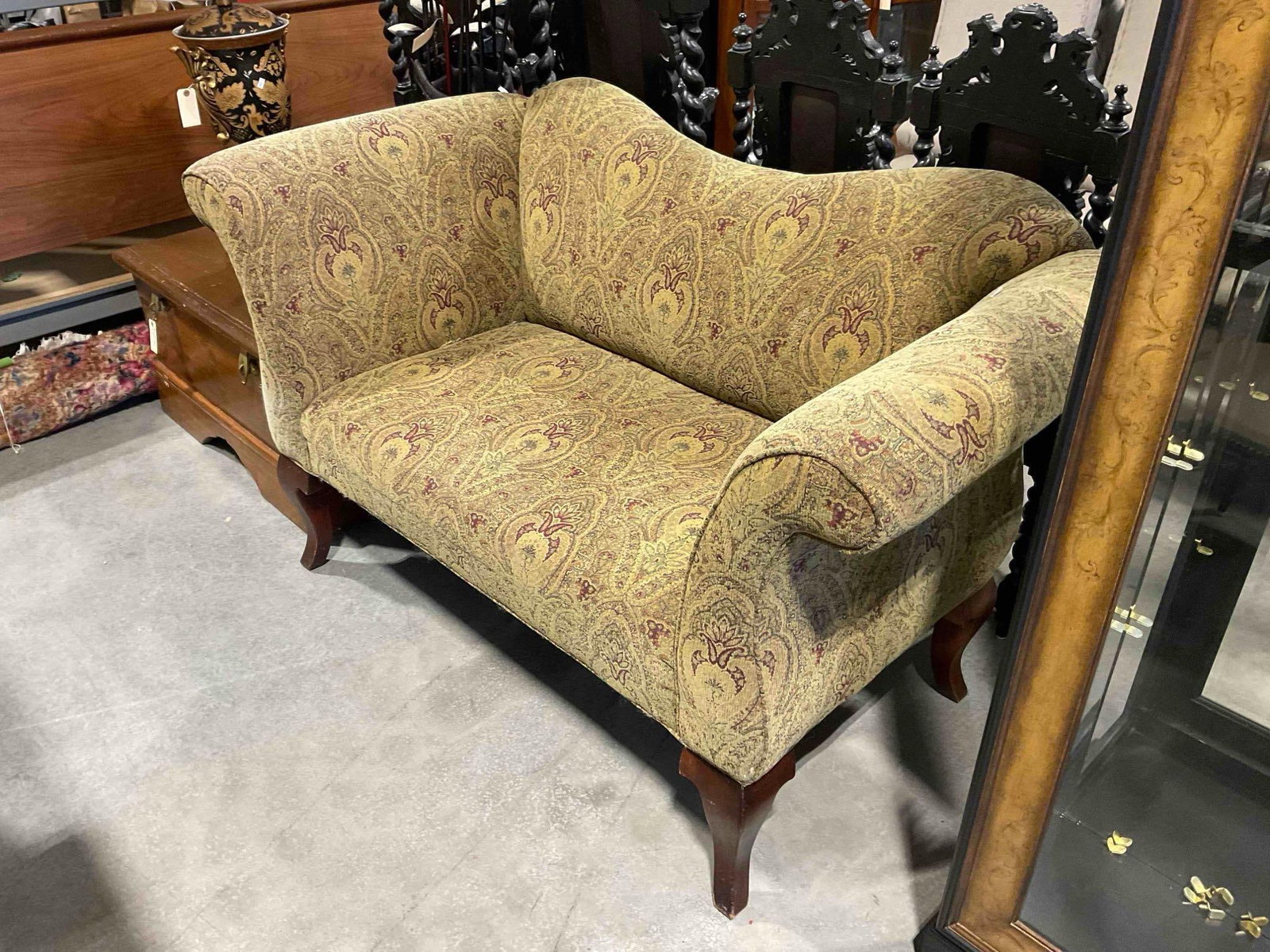 Vintage Queen Anne Style Two-Seat Sofa Couch w/ Green & Red Paisley Upholstery. See pics. - 3
