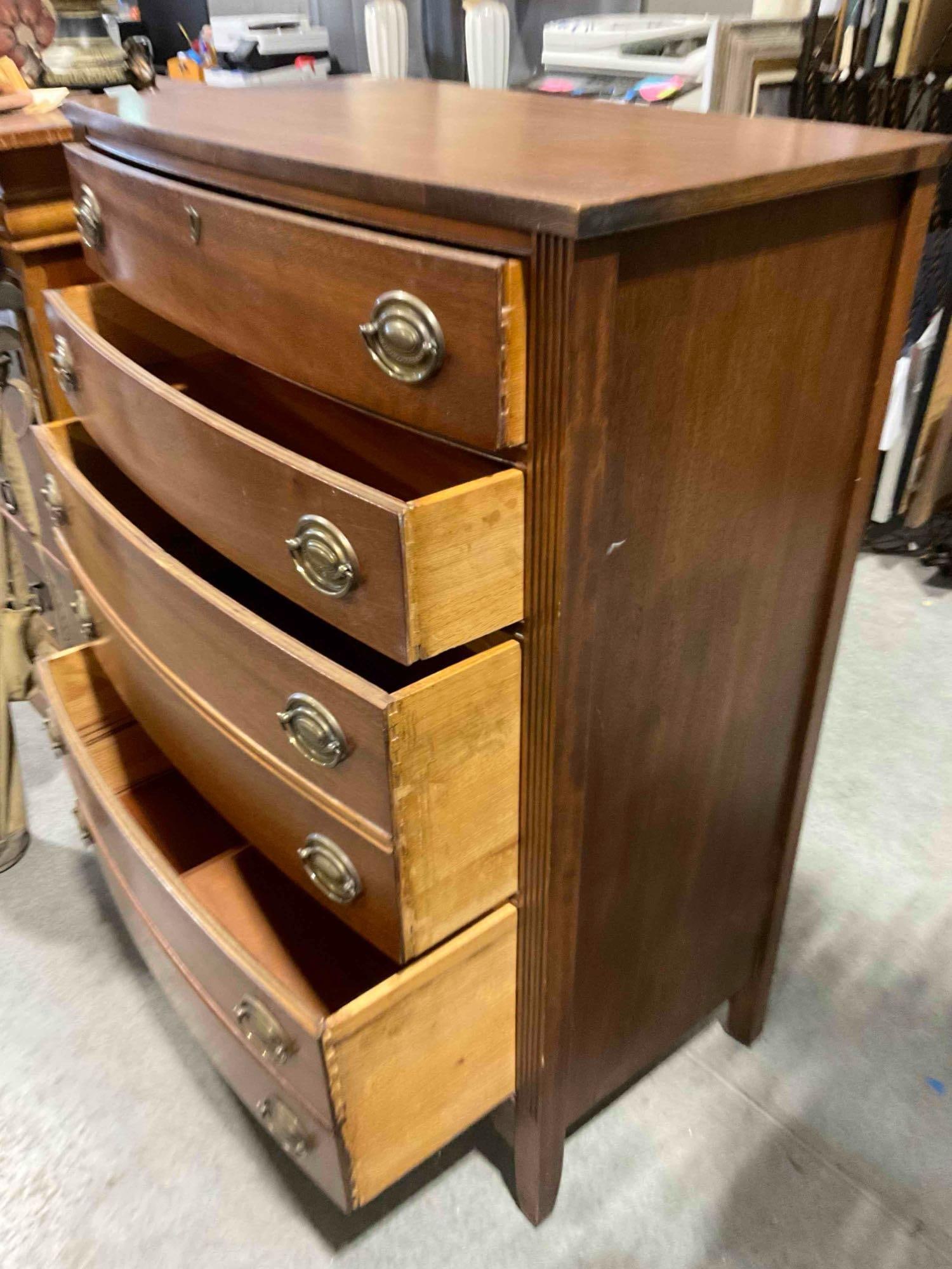 Vintage Mahogany Wood Bow Front Highboy 4-Drawer Dresser. Good Condition. See pics. - 6