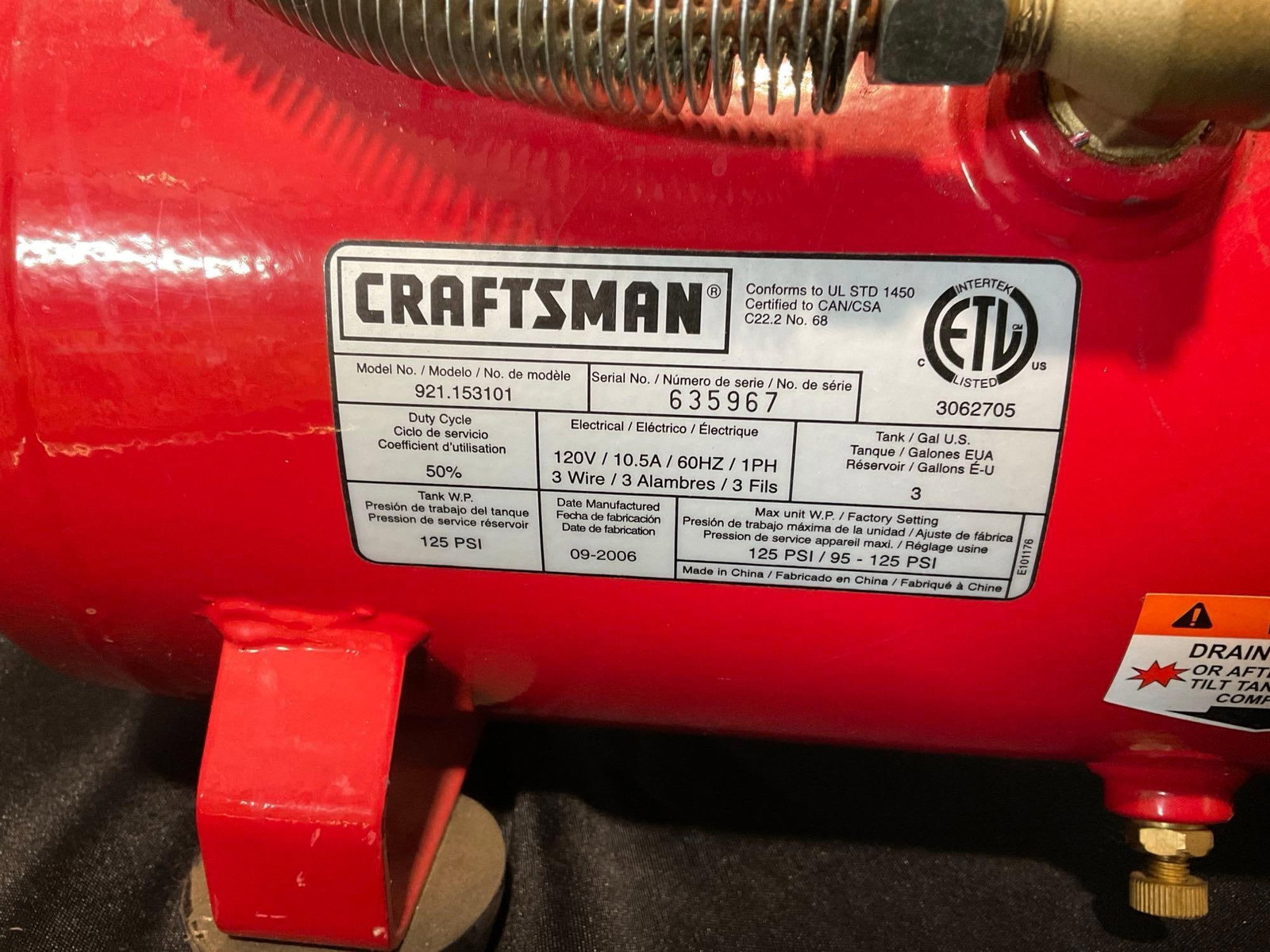 Craftsman model 921.153101 3 Gallon Air Compressor, 125 psi max, w/hose - 5