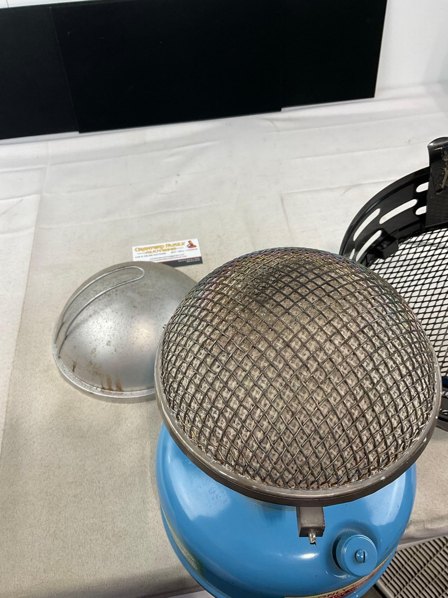 Vintage 1960s-70s Sears Camping Tent Heater 3500 BTU model, w/original box - 4