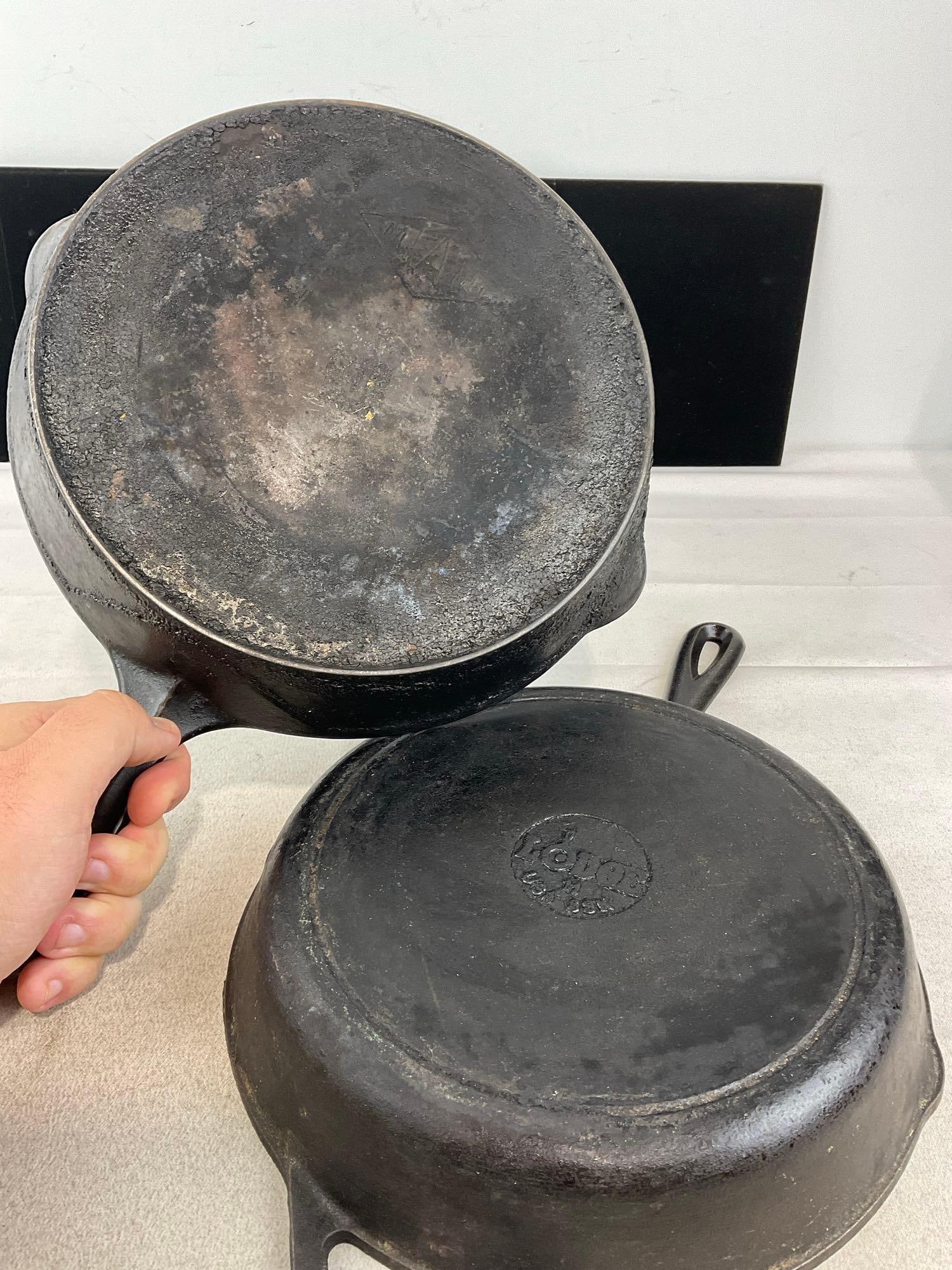 2 Cast Iron Pans, Lodge 8 inch Skillet & Antique Favorite Stove & Range Co. (Piqua, Ohio) Miami Pan - 4