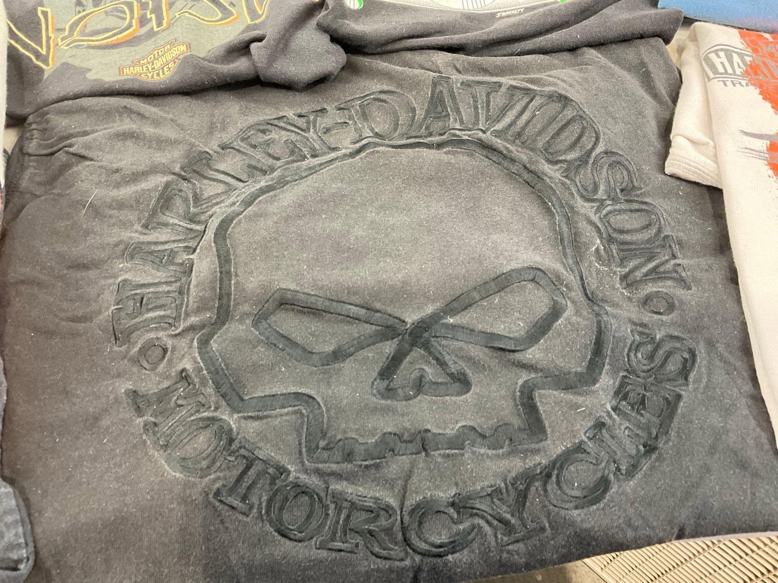 Variety of 13 Harley Davidson Mens Size Medium & Large T-Shirts, Vintage & more modern - 4