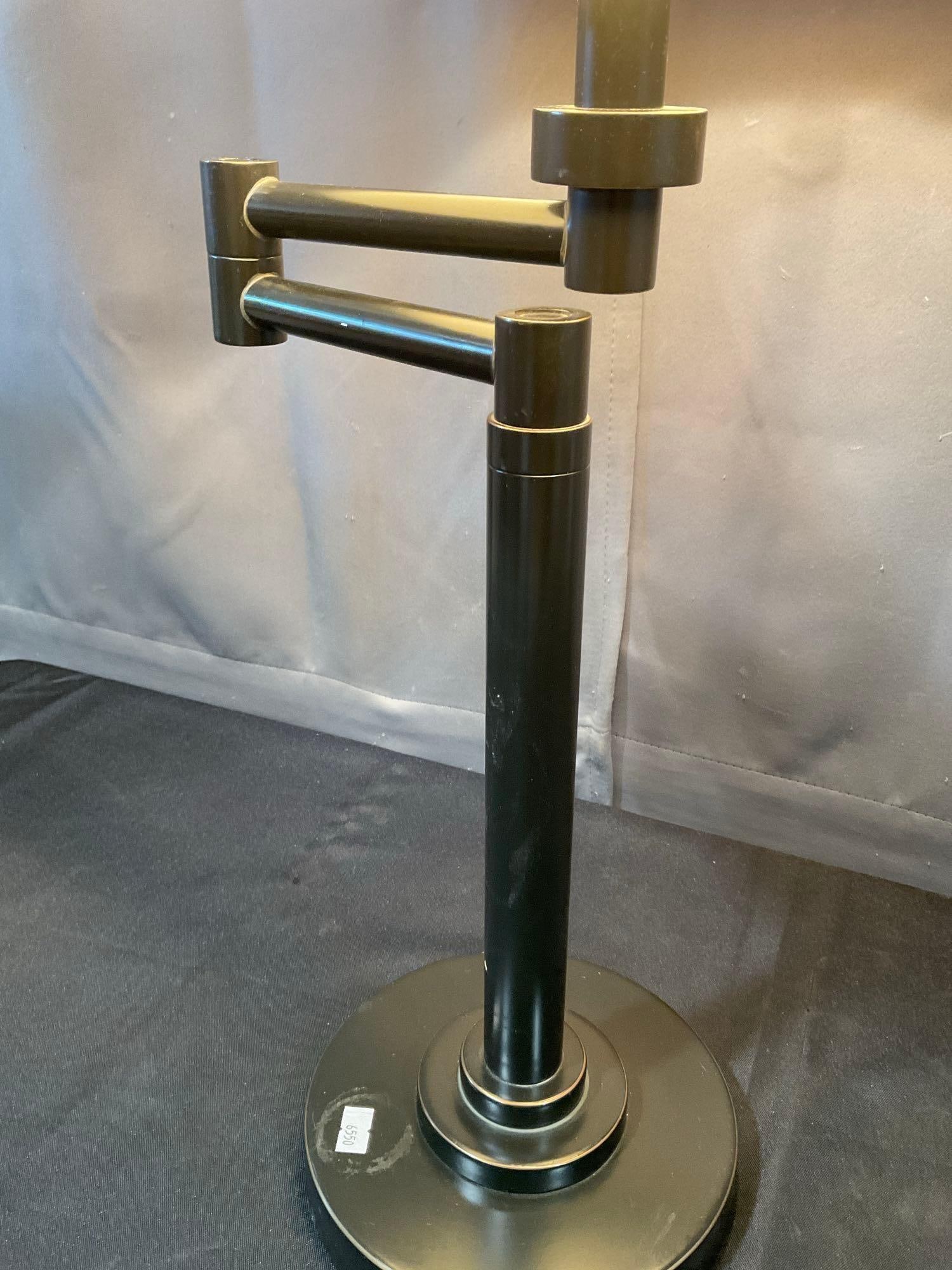 Neat Pleat Modern Swing Arm Table Lamp, w/pleated shade, 28x14x14 inches, tested & working - 3