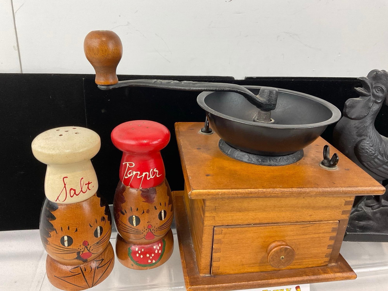 Cat Painted Wooden S&P Shakers, Vintage Coffee Grinder & Pair of modern Cast Iron Rooster Door St... - 2