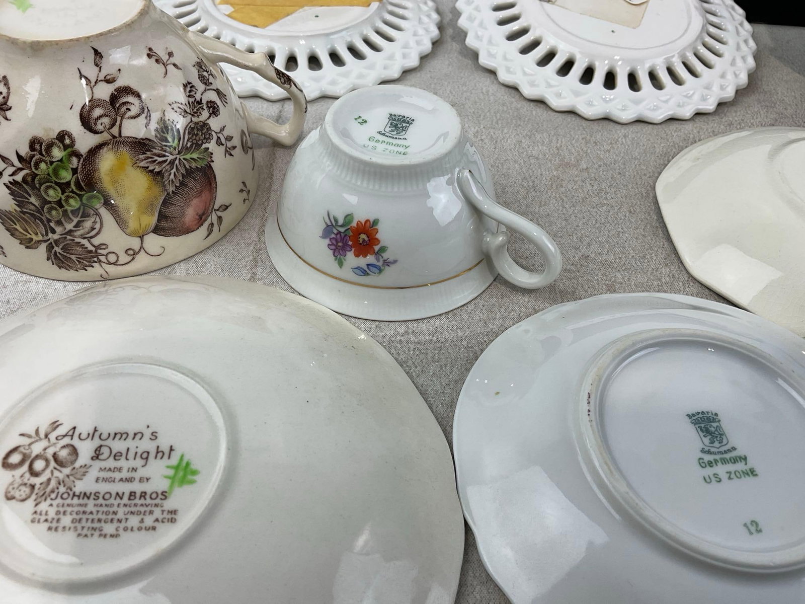 8 Lenox Place Card Holders, 5 cups, 7 saucers, 2 small creamers, Sunny Home Flatware Set - 7