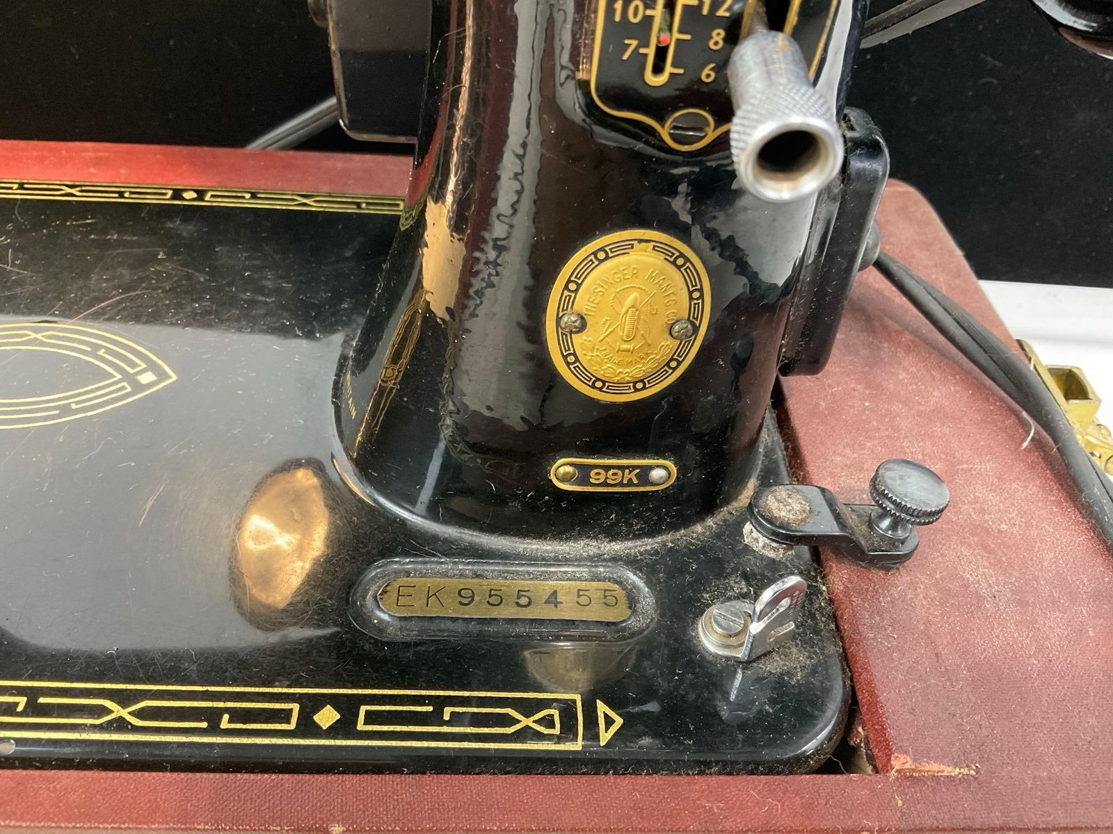Vintage Singer model 99K Electric Sewing Machine, Steel Cast w/Black/Gold finish, fancifully pain... - 3