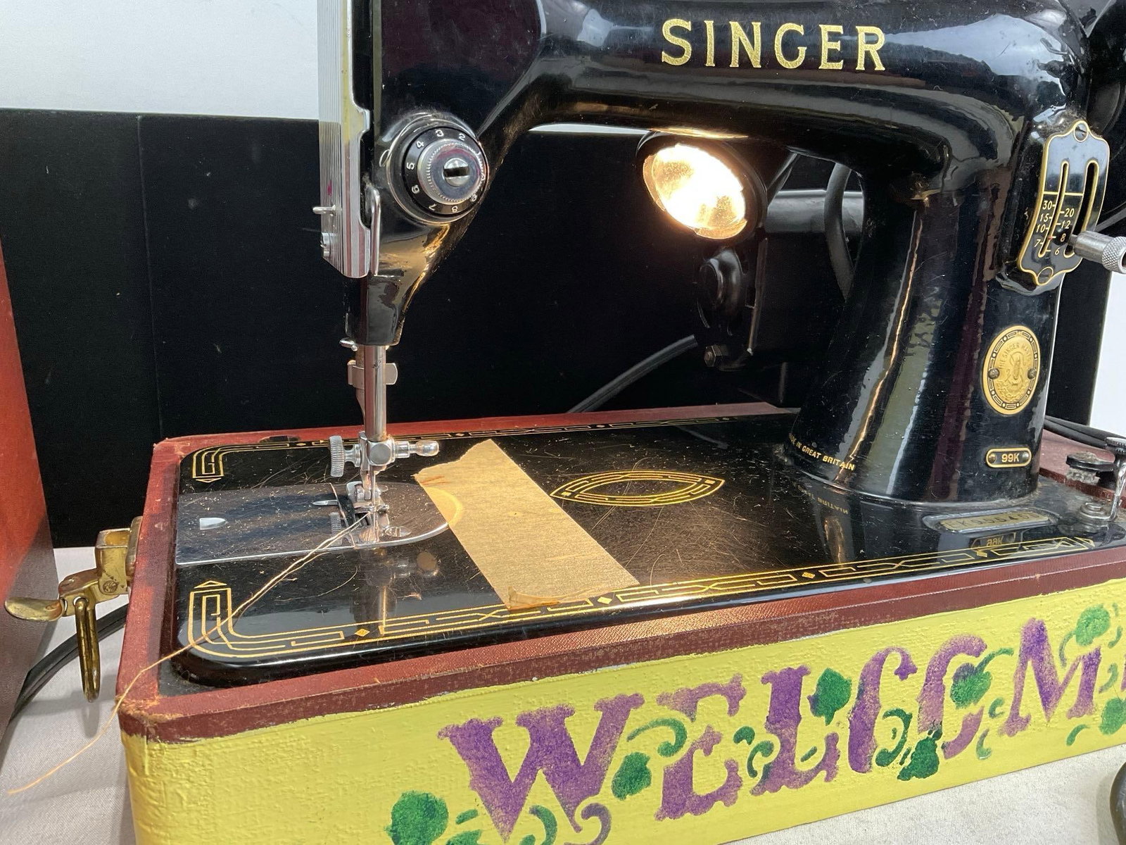 Vintage Singer model 99K Electric Sewing Machine, Steel Cast w/Black/Gold finish, fancifully pain... - 4