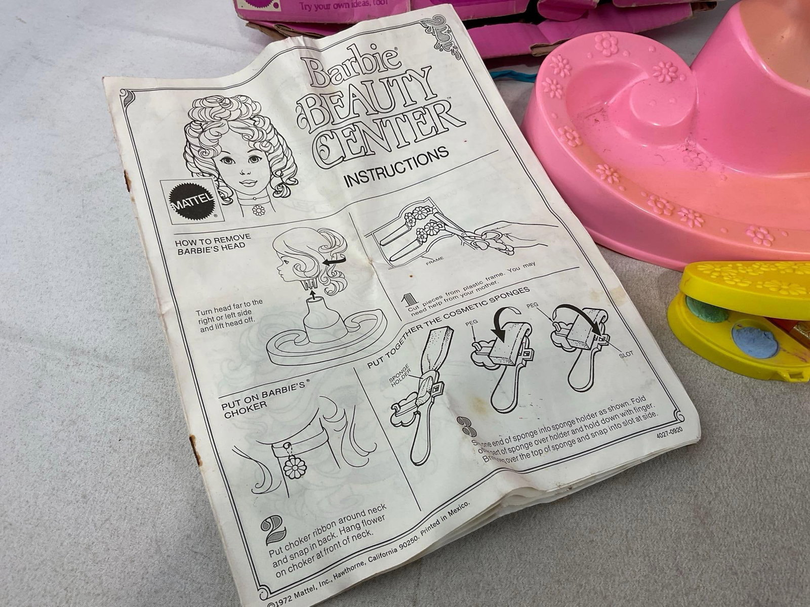 Vintage 1970s Barbie Beauty Center w/original box, w/some accessories - 2