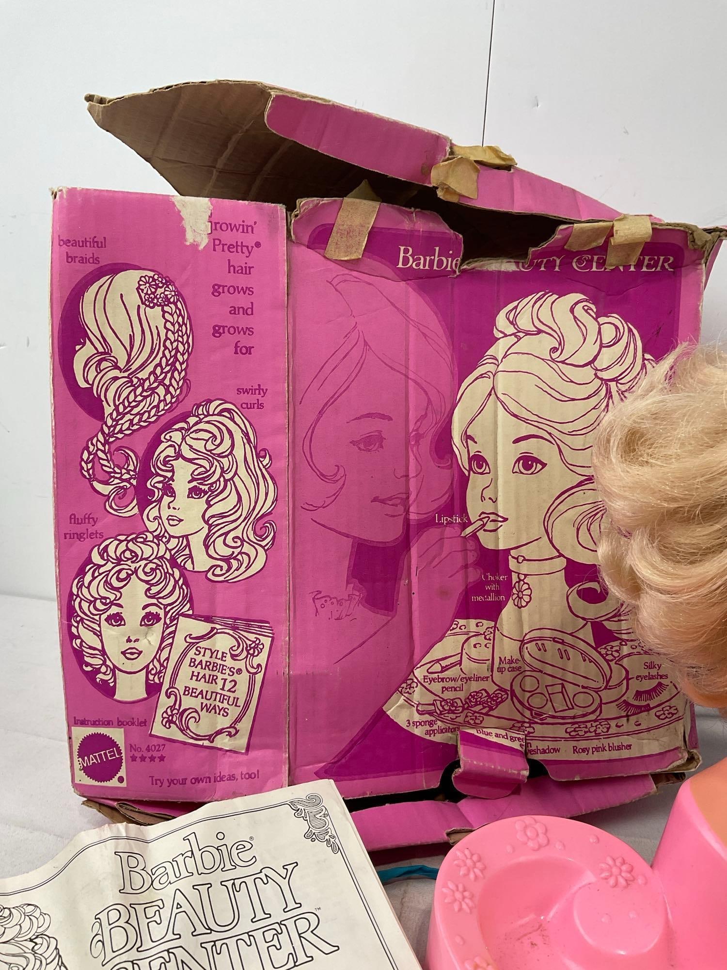 Vintage 1970s Barbie Beauty Center w/original box, w/some accessories - 5