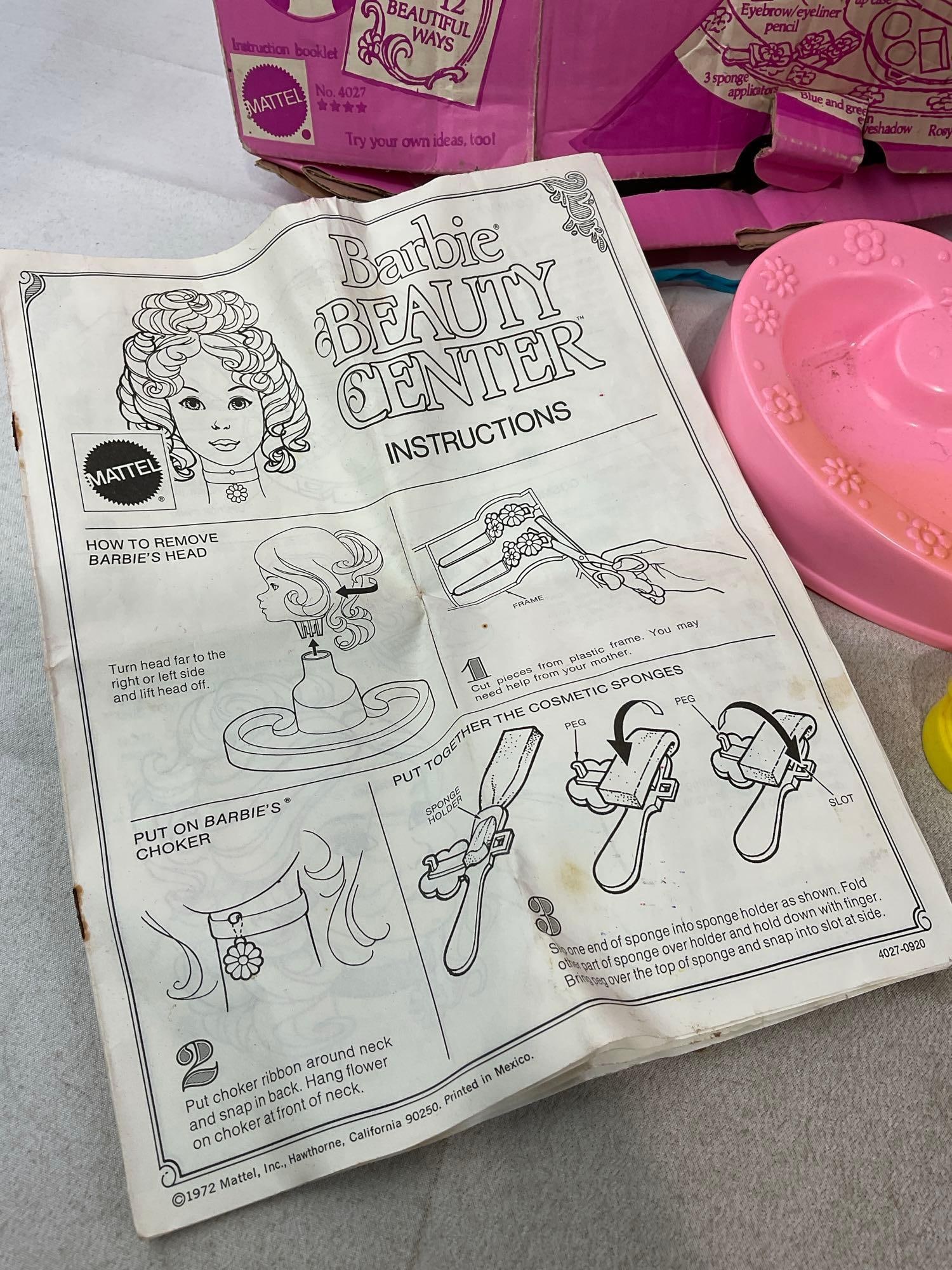 Vintage 1970s Barbie Beauty Center w/original box, w/some accessories - 6