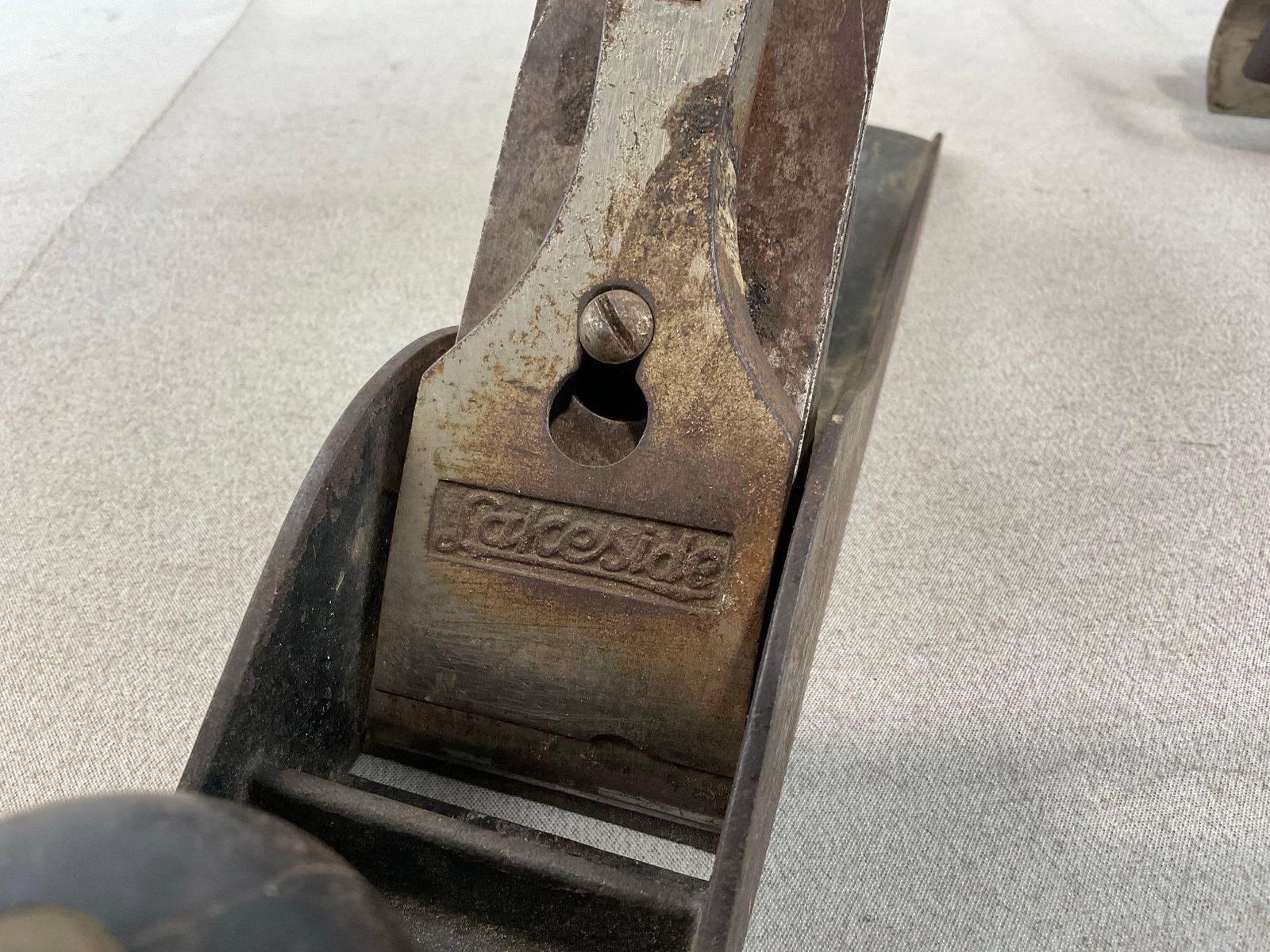4 Woodworking Planes, Stanley 9 1/2 Low Angle, Stanley No.5 w/Lakeside lock, & Stanley no.78 Duplex - 8