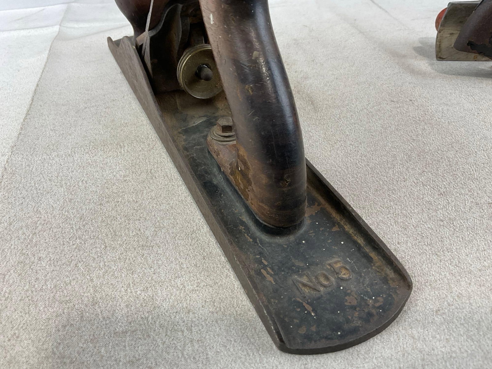 4 Woodworking Planes, Stanley 9 1/2 Low Angle, Stanley No.5 w/Lakeside lock, & Stanley no.78 Duplex - 9