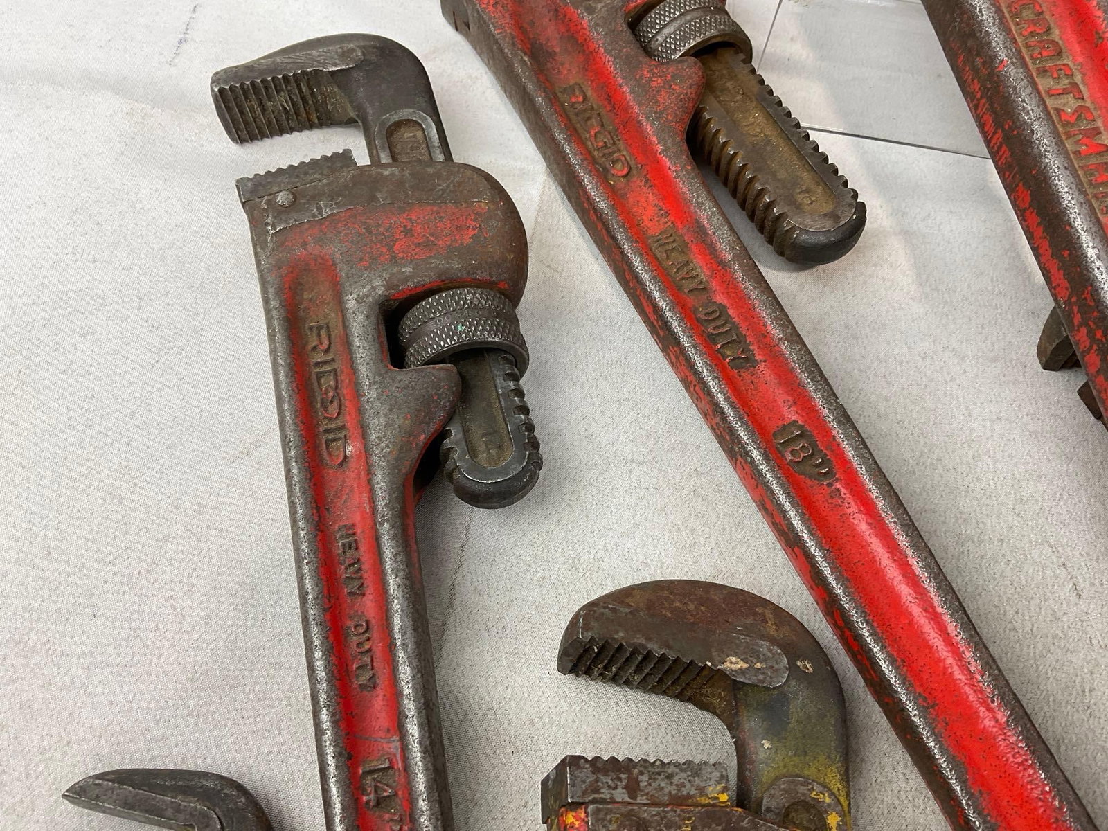 10 Craftsman & Ridgid Cast Iron Pipe Wrenches, 24, 18, 14 inches, & smaller - 3