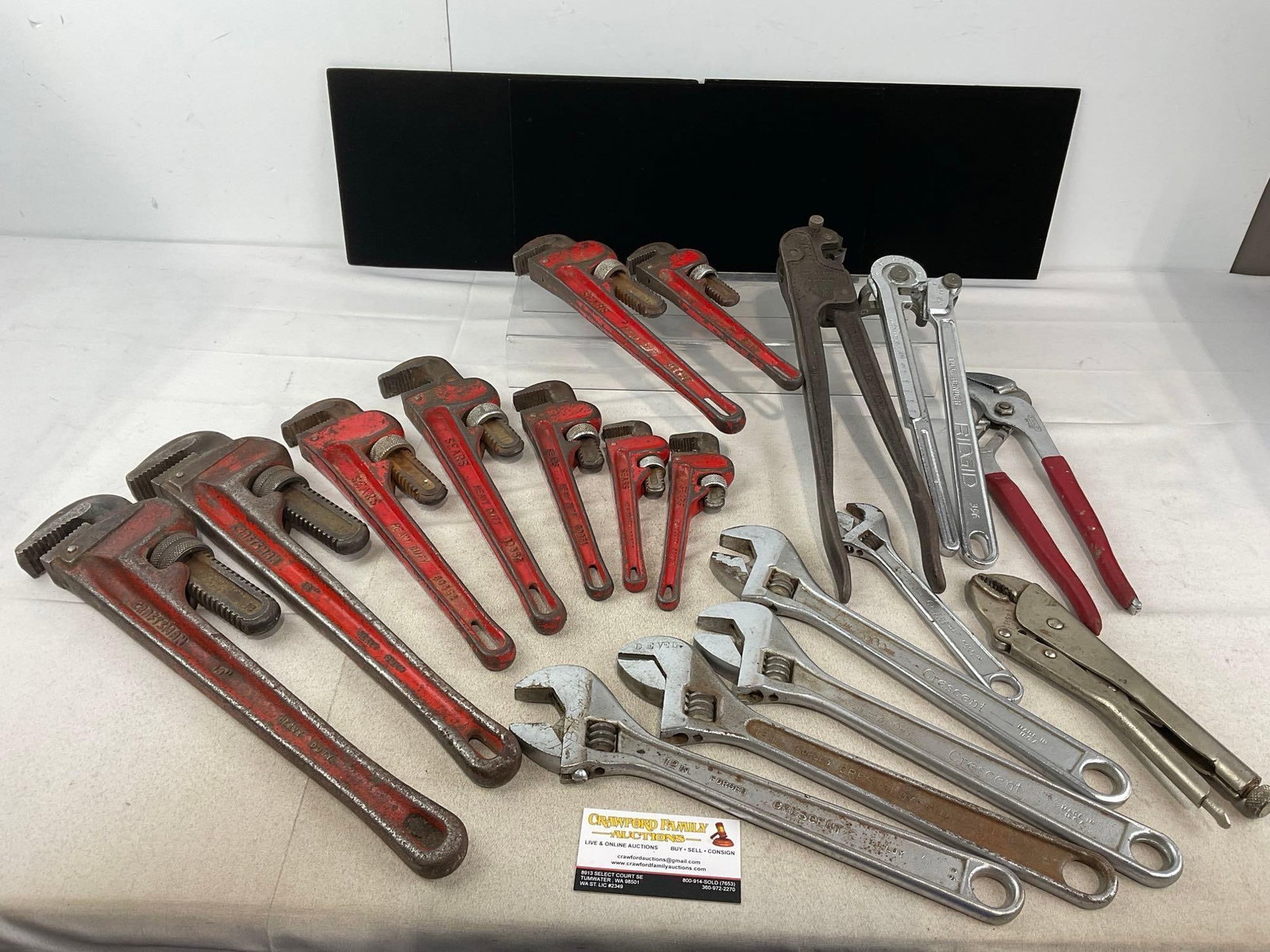 9 Sears/Craftsman Pipe Wrenches, assorted sizes, 5 Crescent Wrenches, Locking Pliers, & more: *No in-house shipping, due to weight* Similar to the last lot, quite heavy all together, roughly 3-8 pounds for each piece. Appears to be in good shape. The piece measures approx 7h x 22w x 14d