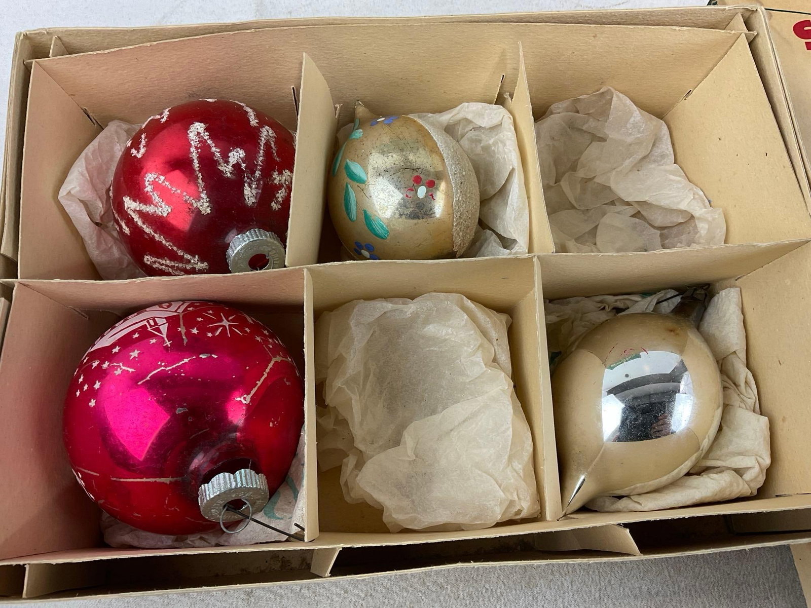 Assortment of Shiny Brite Glass Christmas Ornaments, w/original boxes that have wear, 37pcs in to... - 2