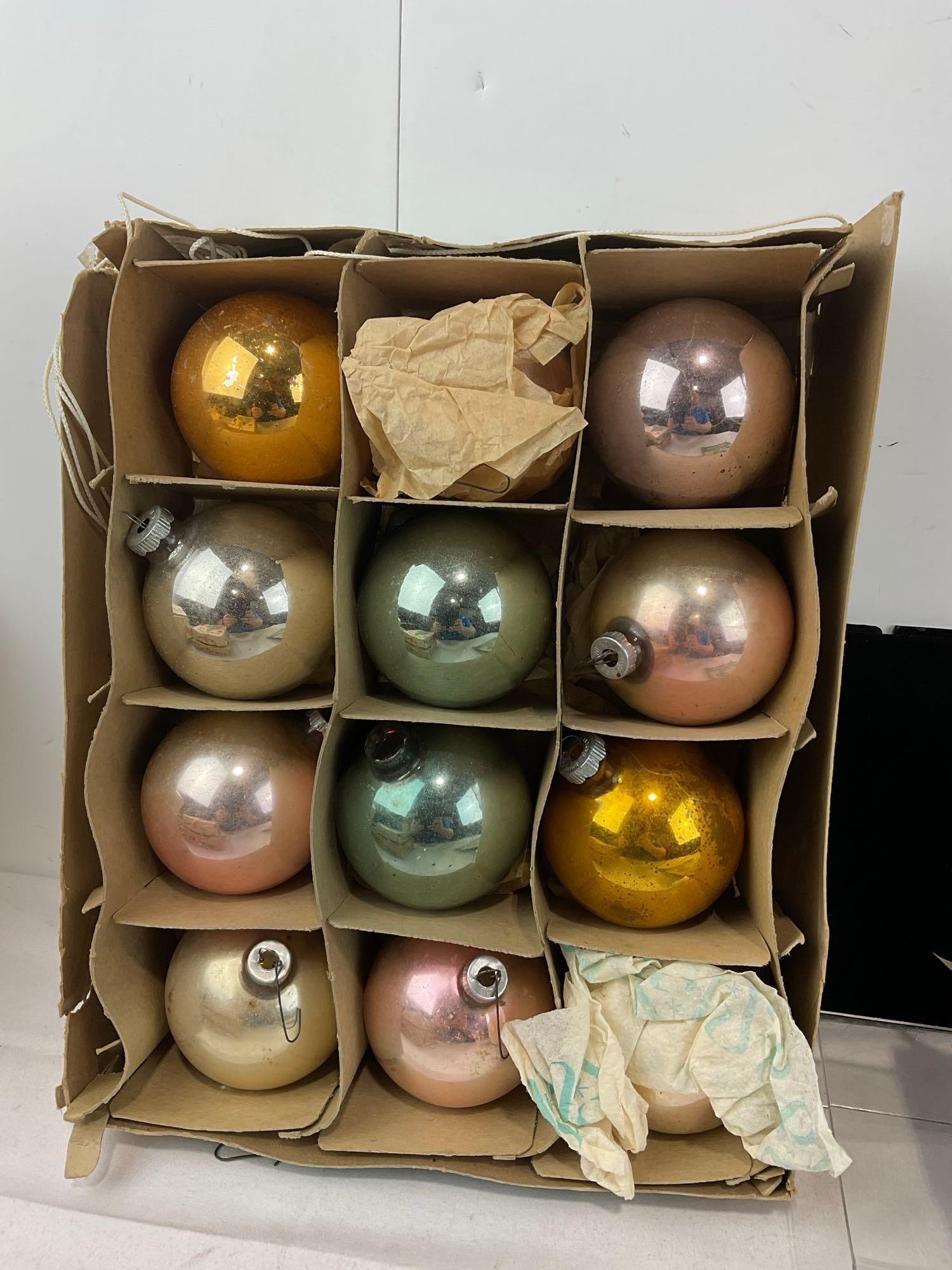 Assortment of Shiny Brite Glass Christmas Ornaments, w/original boxes that have wear, 37pcs in to... - 6