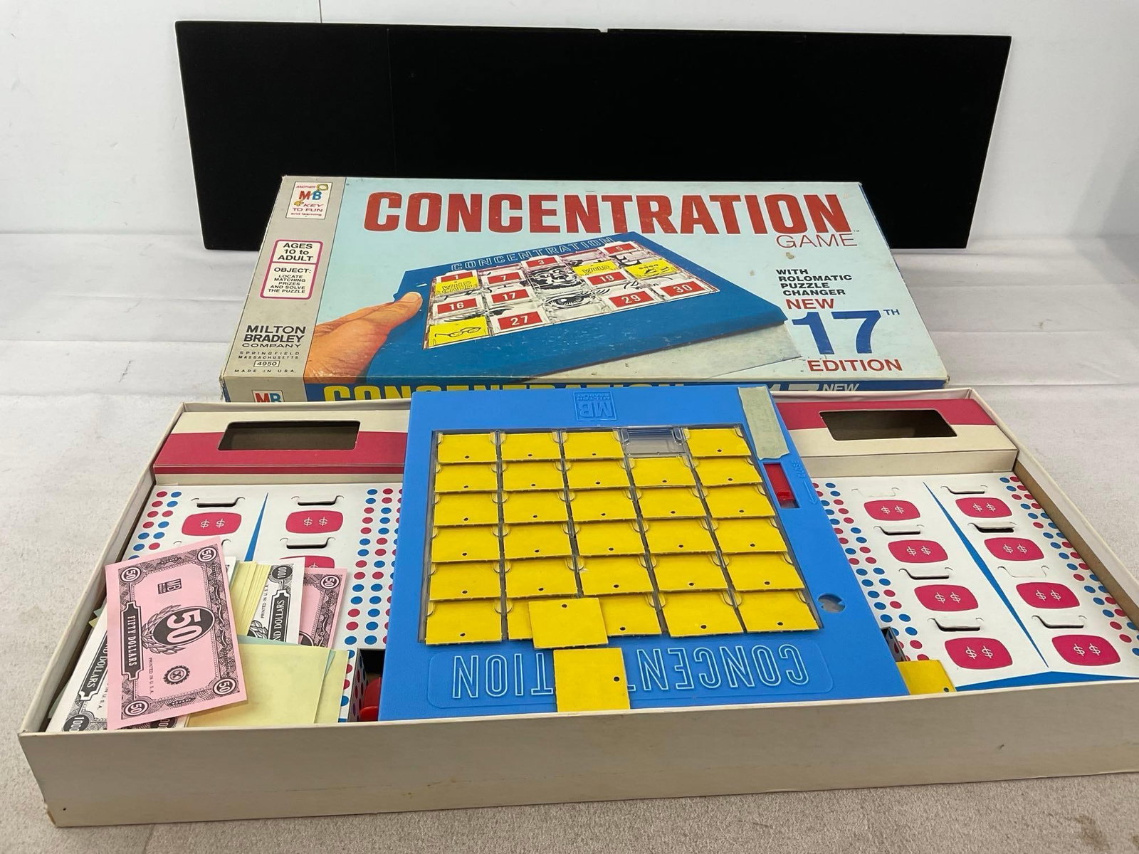 6 Vintage Games, Aggravation, Concentration, Othello, Stay Alive, Square Off, Caspers Picture Lotto - 9