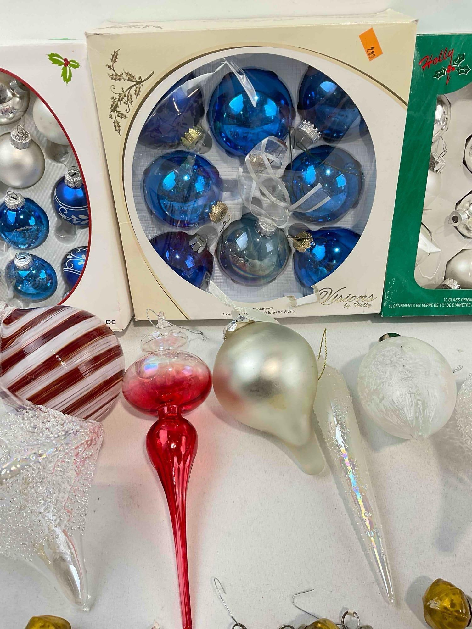 18 pcs Vintage Glass Christmas Tree Ornament Collection, incl. Baubles, Drops & More! See pics. - 2