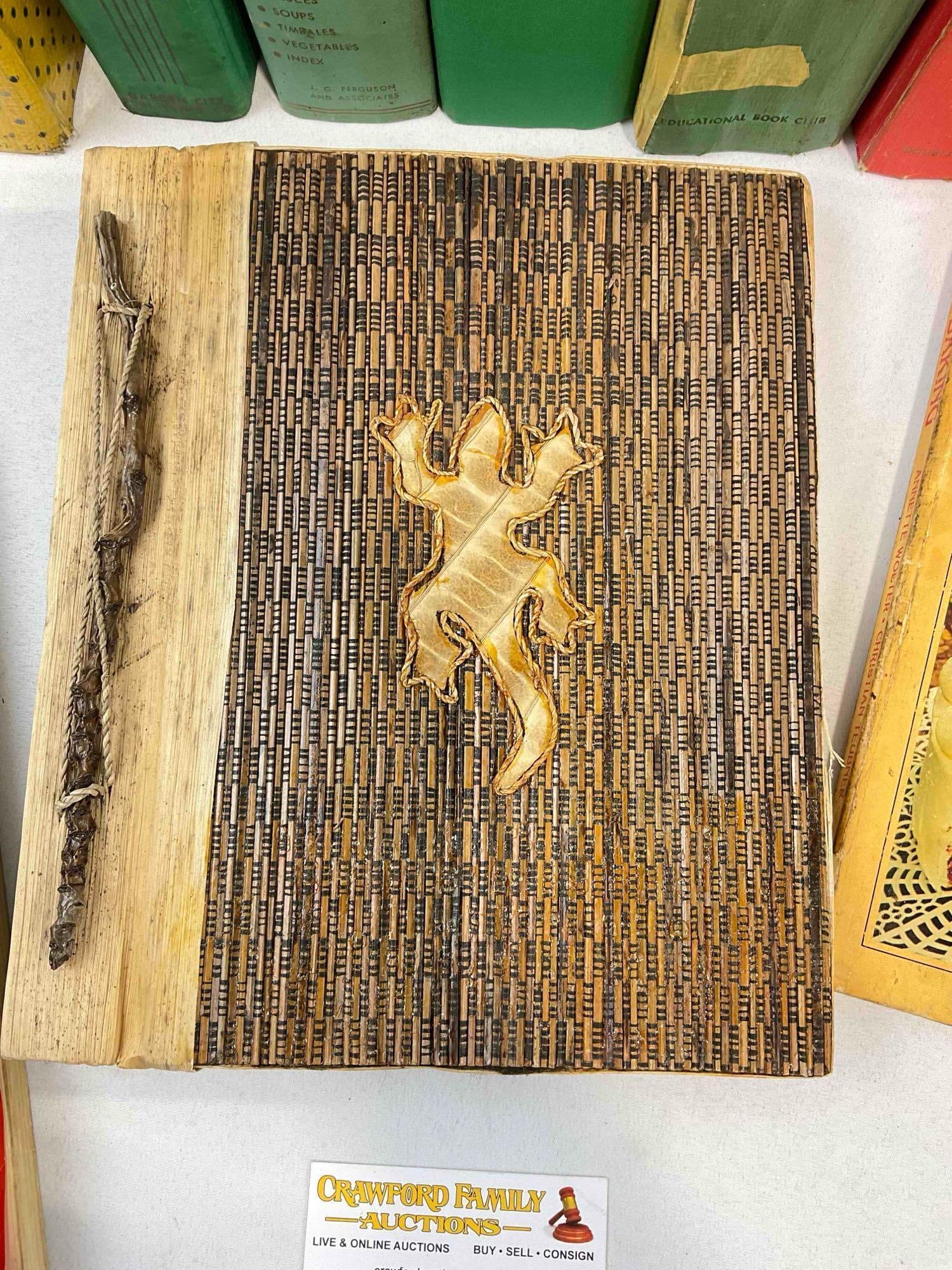 9 pcs Vintage Book Collection, incl. 8x Cookbooks & 1x Photo Album. Fair Condition. See pics. - 4