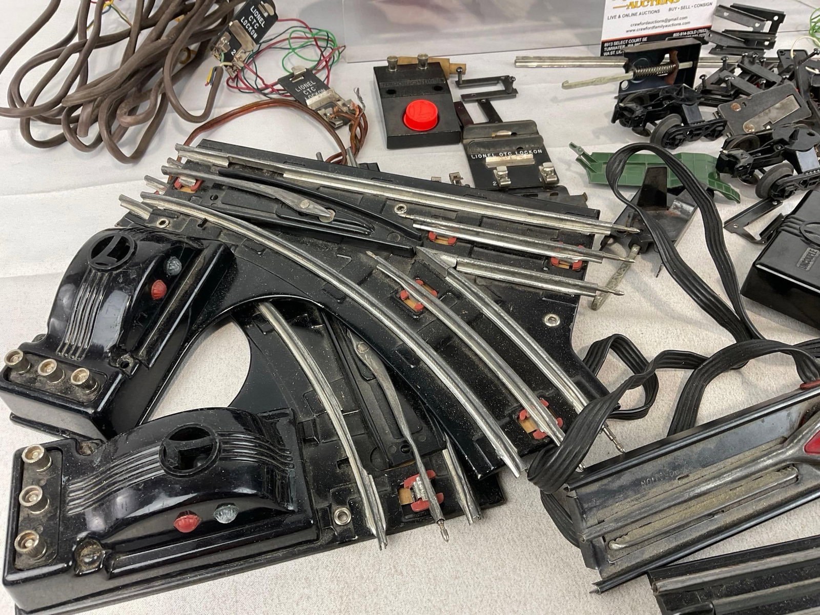 Asst of Lionel O Scale Track Pieces, Crossroads & more, Switches, Clips & more - 2