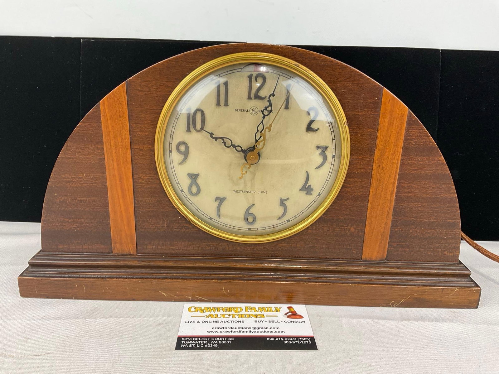 Vintage General Electric Model 350 Westminster Chime Mantel Clock, Telechron motor, 9x14x5 inches: Appears to be in good shape. The piece measures approx 9h x 14w x 5d inches. See pics. E-6240