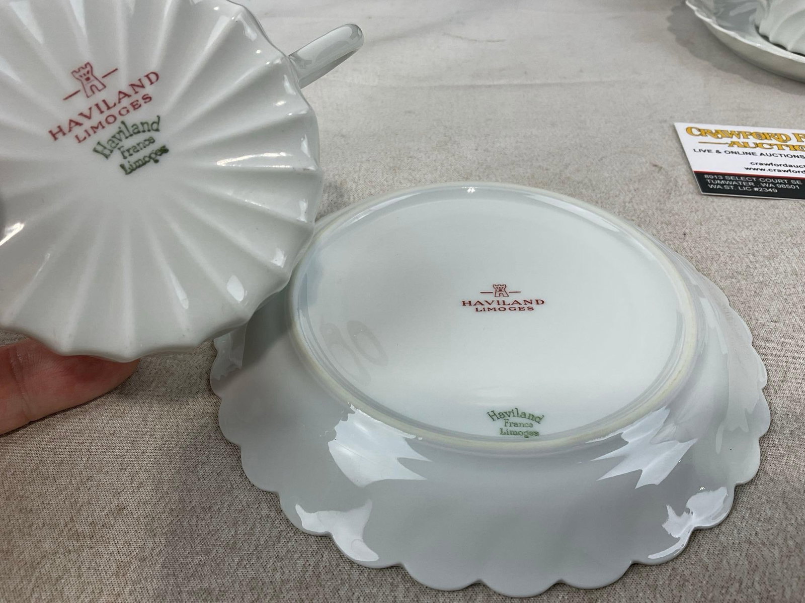 Haviland Limoges Porcelain China, Torse Blanc pattern, 6 cups & 6 saucers - 4