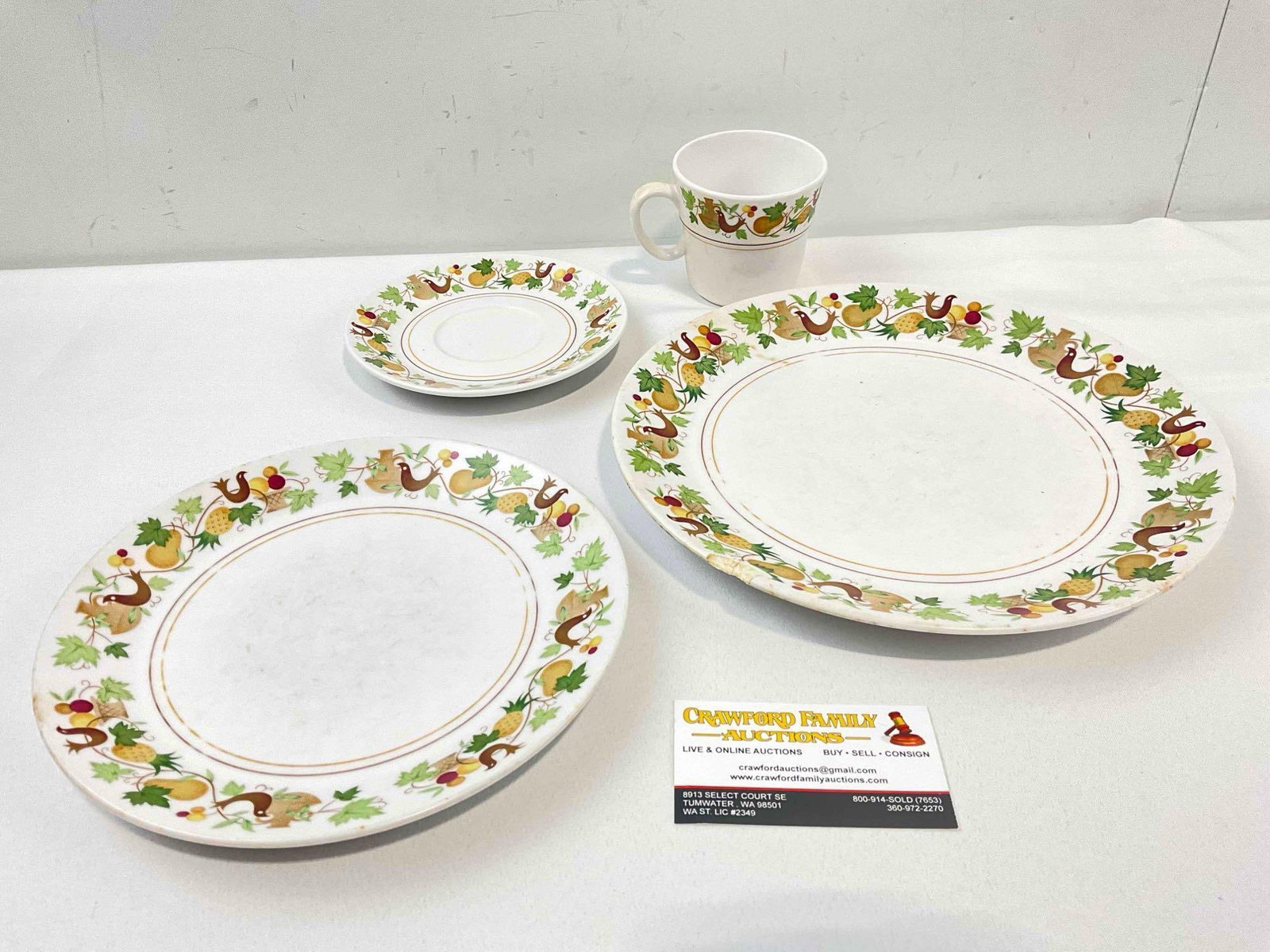 Approx. 48 pcs Vintage Noritake Ceramic Dishes in Homecoming Pattern. As Is. Fair Condition. (1 of 4)