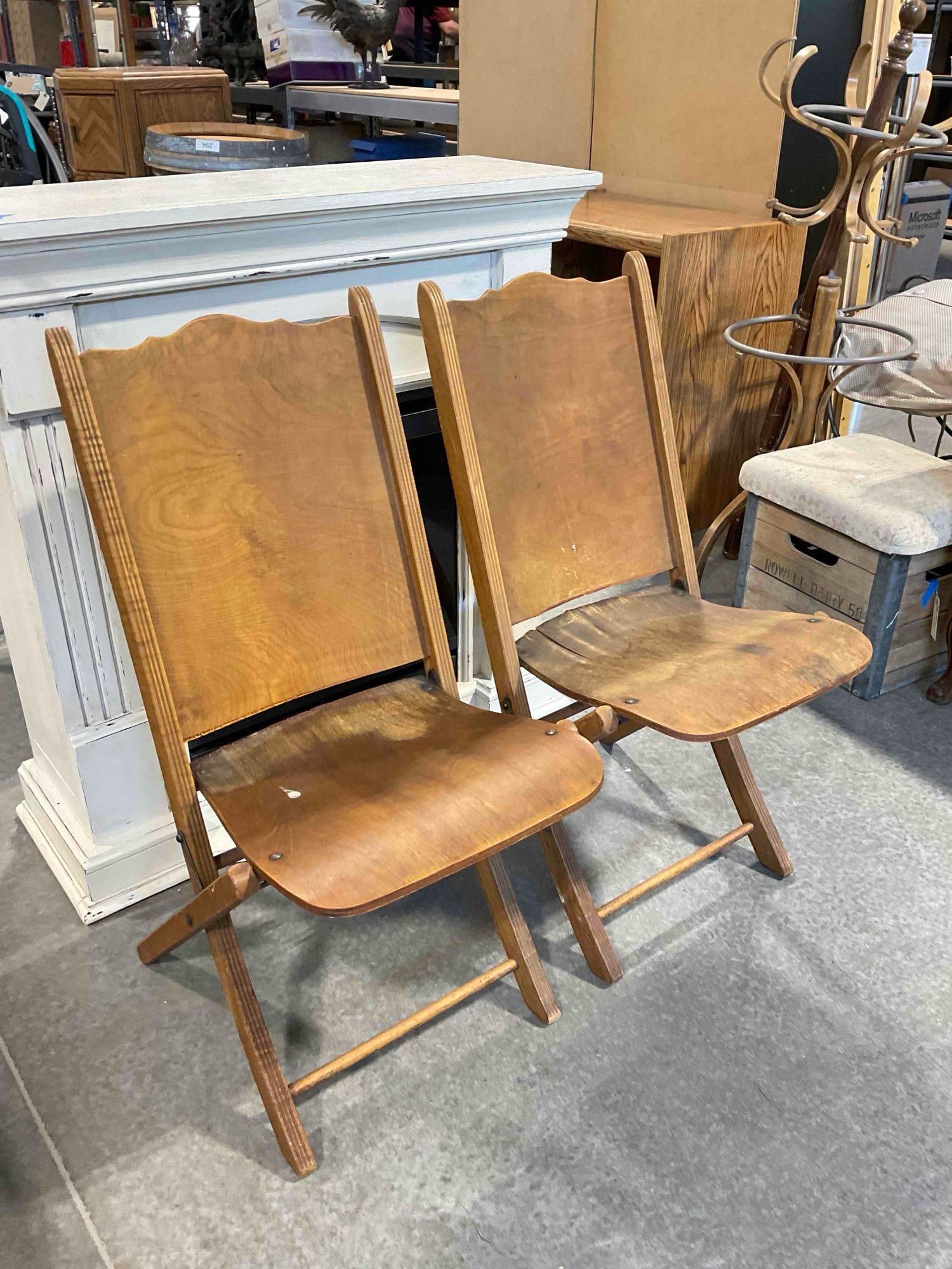 Pair of Vintage Maple Veneer Folding Chairs from the Woman's Club of Olympia. As Is Condition. - 2
