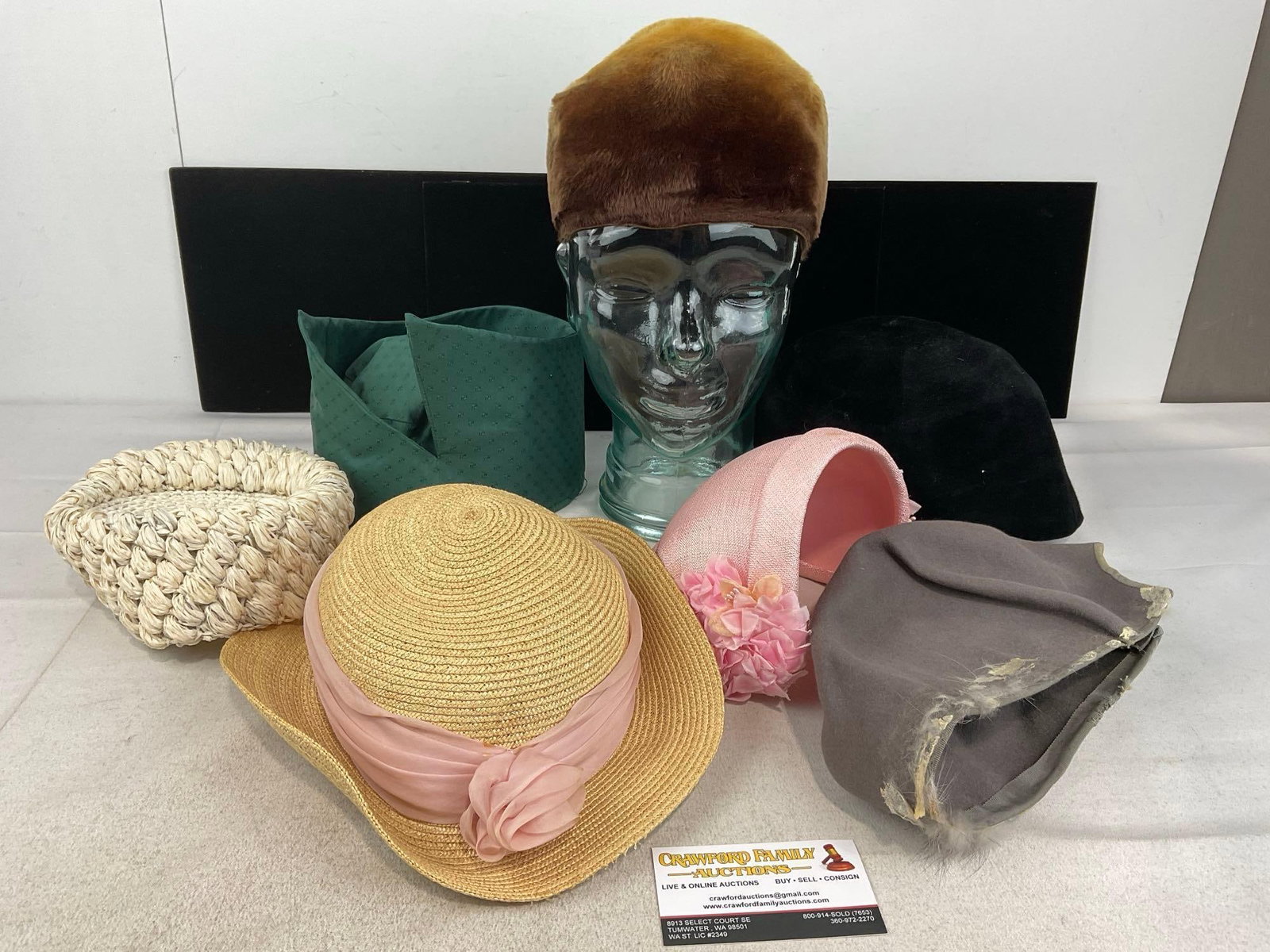 Collection of 7 Hats, 40s-50s style, Fascinator, Pillbox style, Fur Cloche, Felt/Velour: Appears to be in good shape. The piece measures approx 11h x 13w x 13d inches. See pics. E-6160
