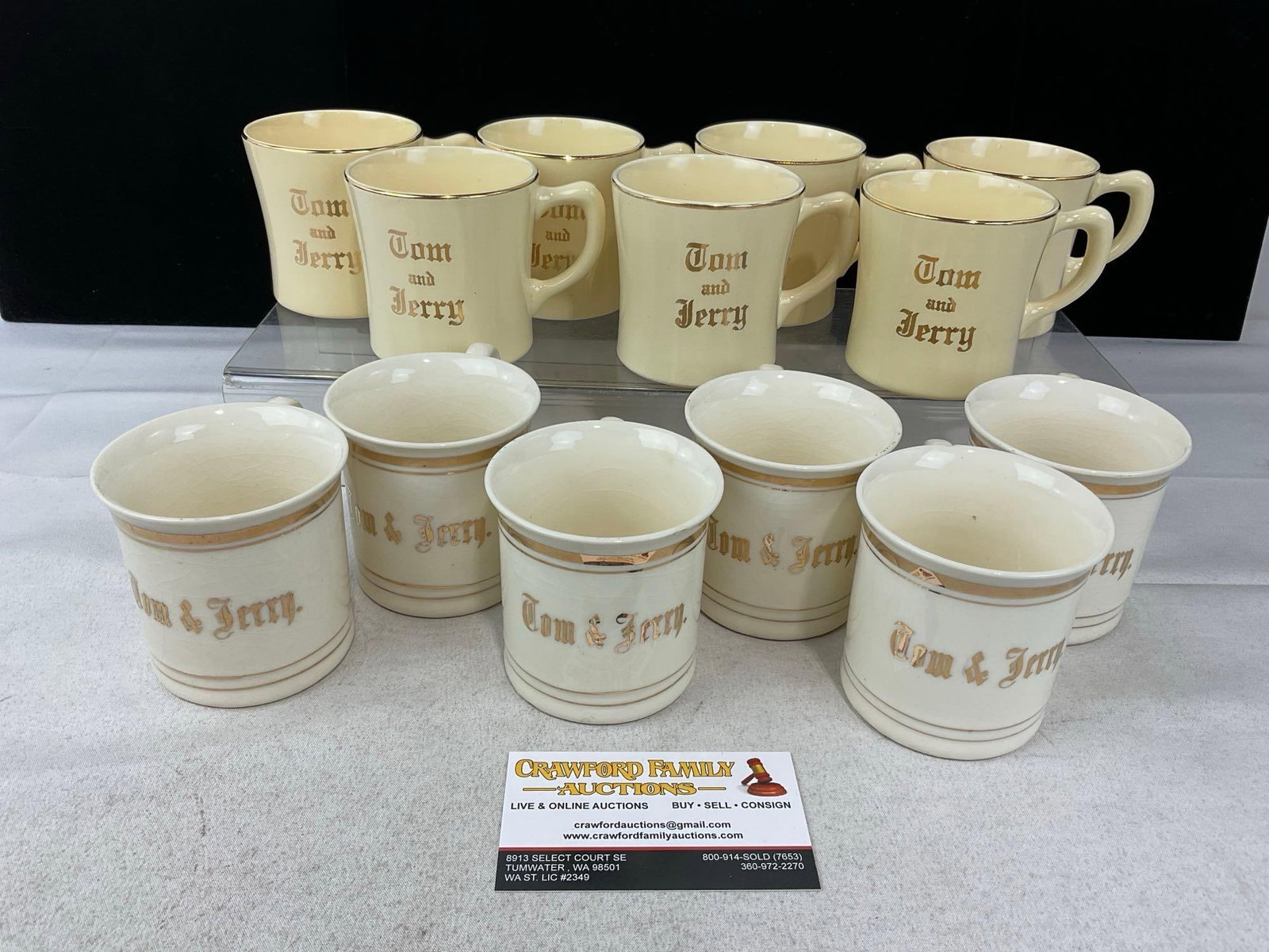 13 Vintage Tom & Jerry Mugs, w/gilt lettering, 6 Chikaramachi made in Japan, 7 of the other pattern: Appears to be in good shape. The piece measures approx 7h x 13w x 10d inches. See pics. E-5980