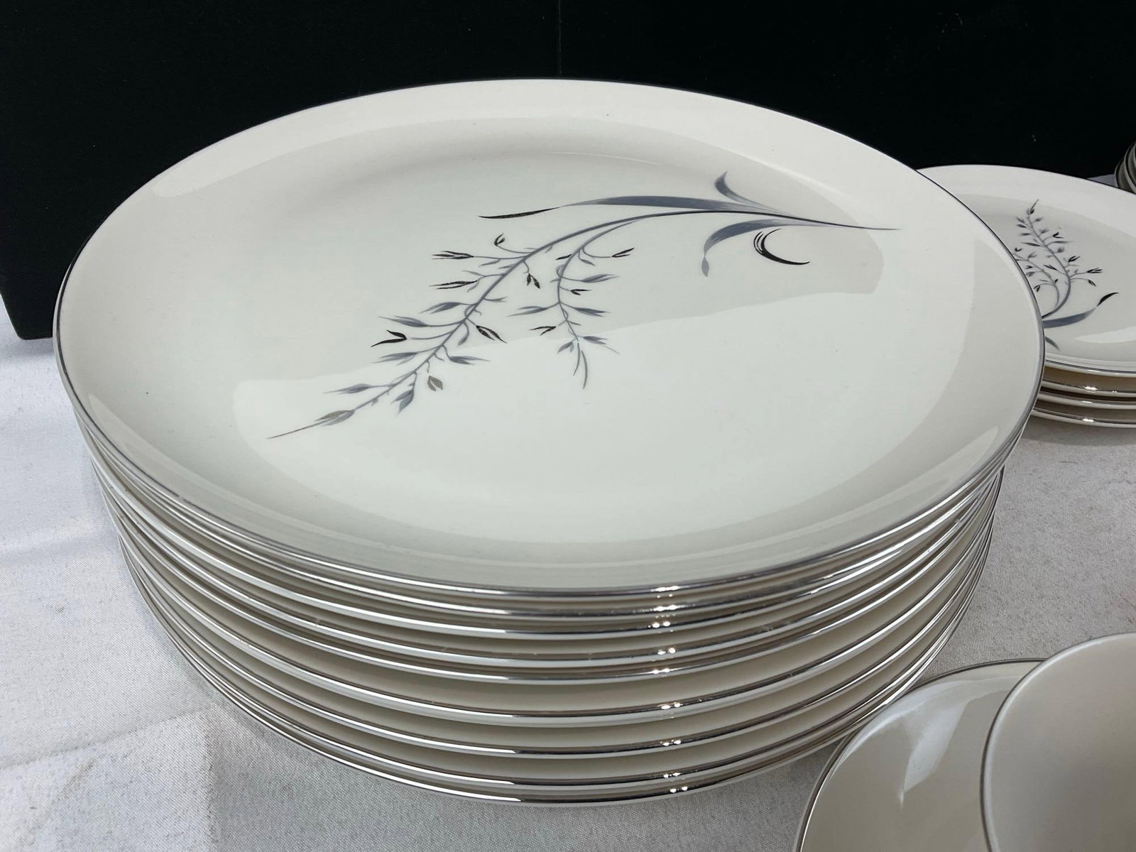 Pickard Avena Pattern China, 10 dinner plates, 4 salad plates, 4 bread plates, 5 cups & saucers - 2