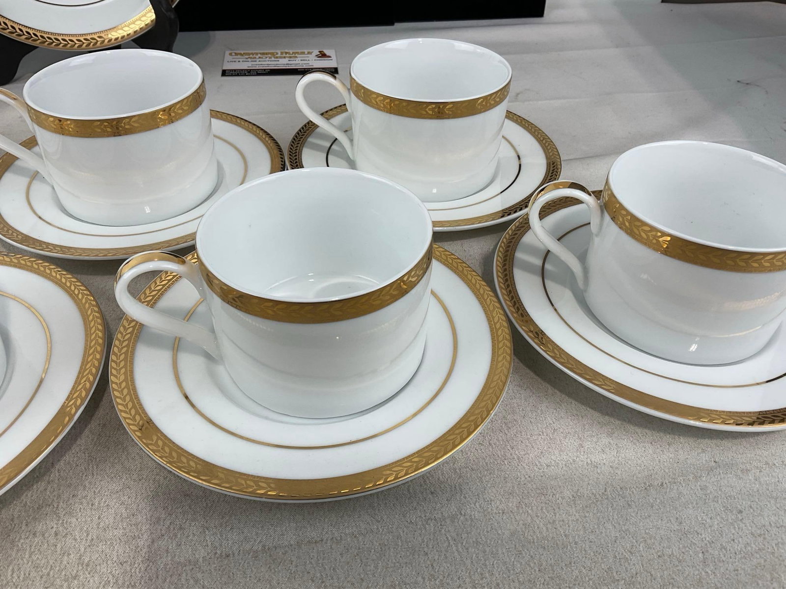 Block Manchester Gold 1990s China, Gilt Rim, 8 cups & saucers, 4 dessert plates - 3