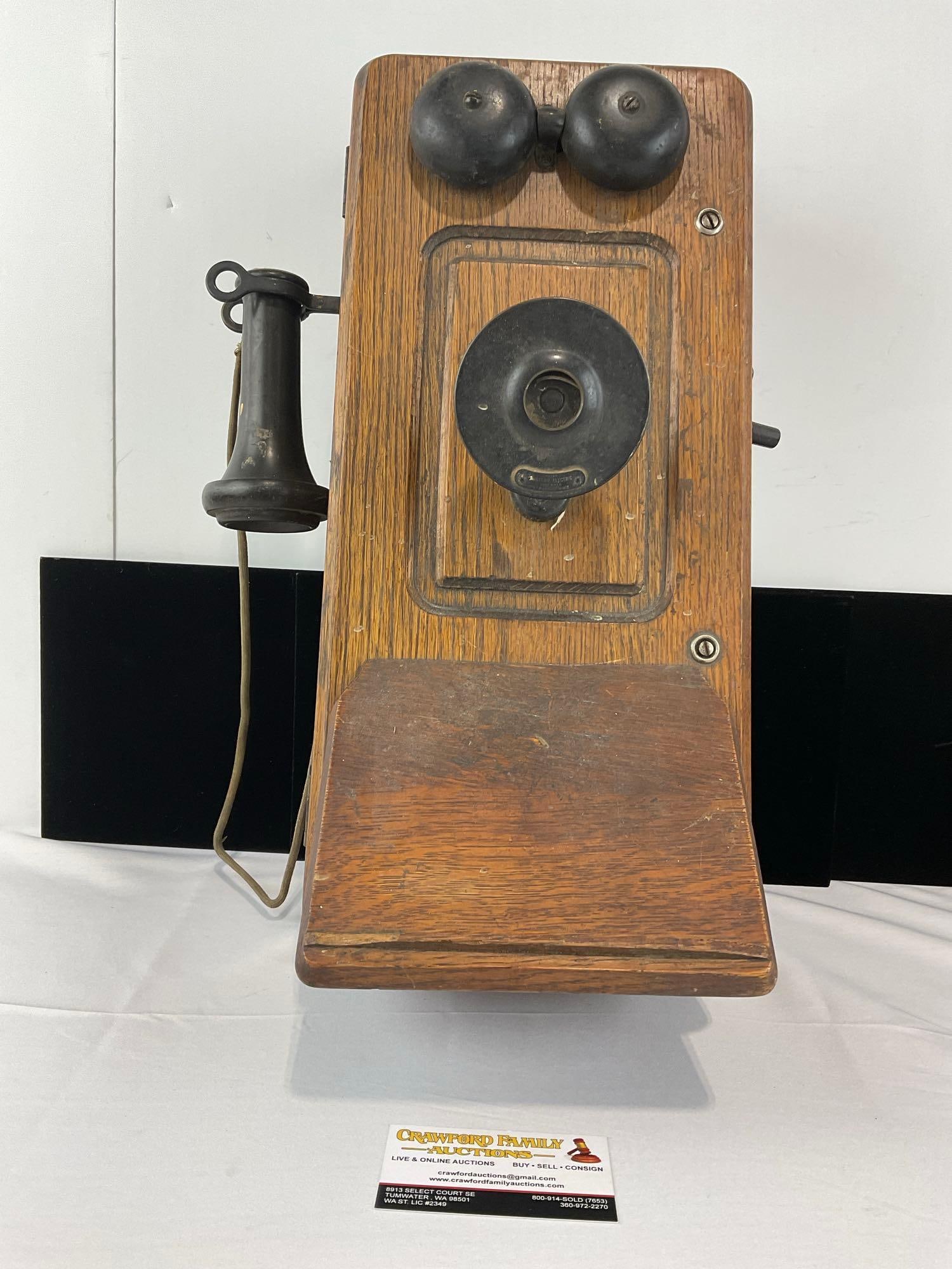 Antique Early 1900s Antique Wooden Wall Mounted Crank Telephone, Mouth cone missing (1 of 7)
