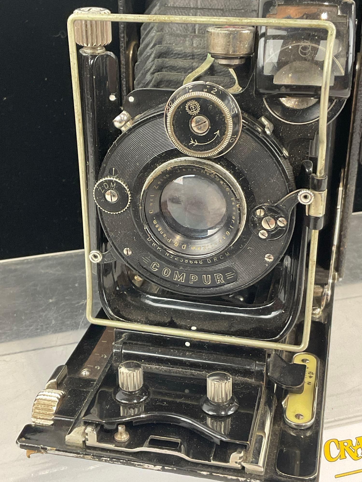 Vintage ICA Folding Plate Camera, Carl Zeiss Lens w/Compur Shutter, 7x5x3 inches - 2