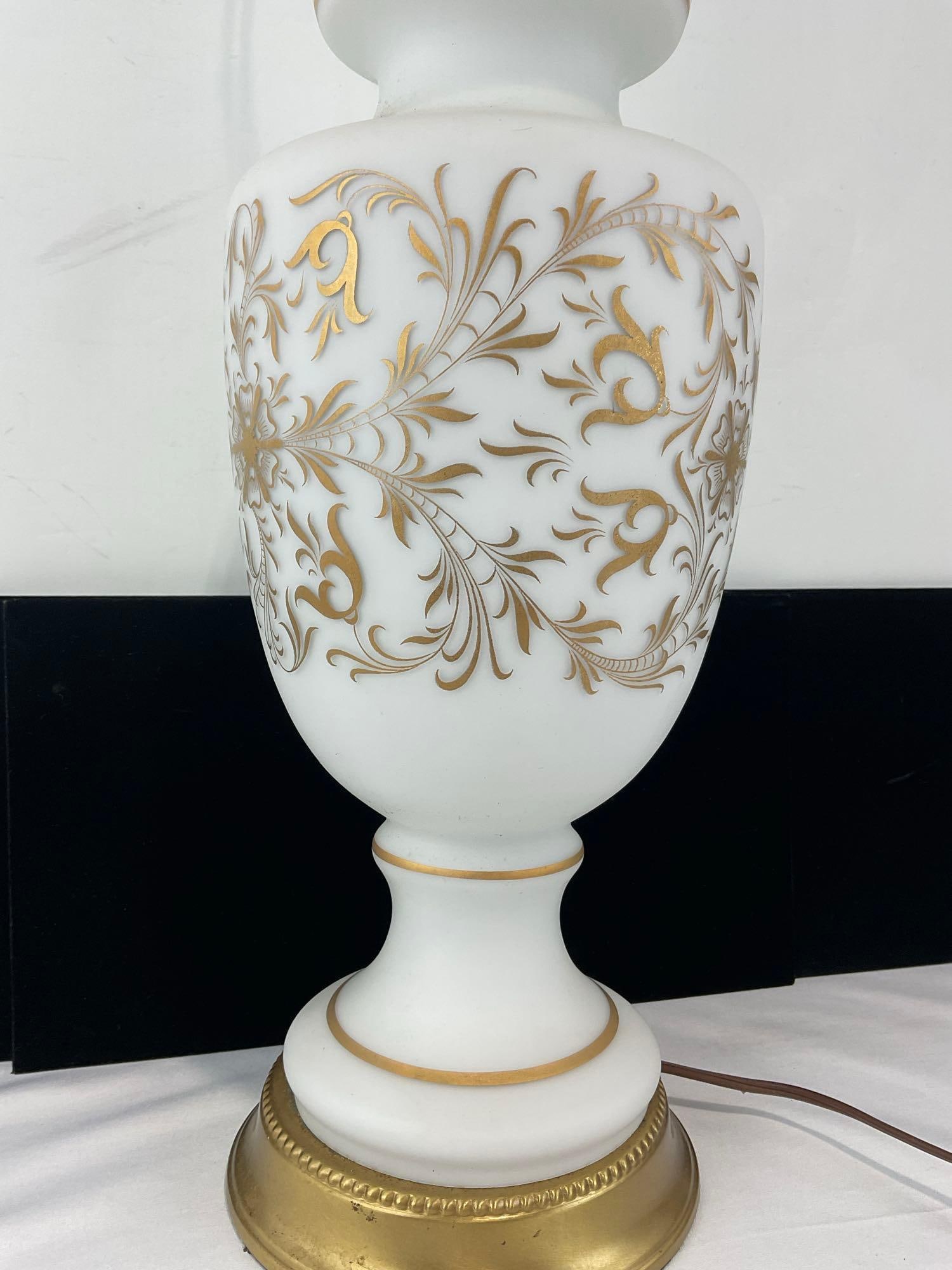 Vintage Satin Milk Glass Table Lamp w/Gilt Floral Motif, tested & working, no shade - 2