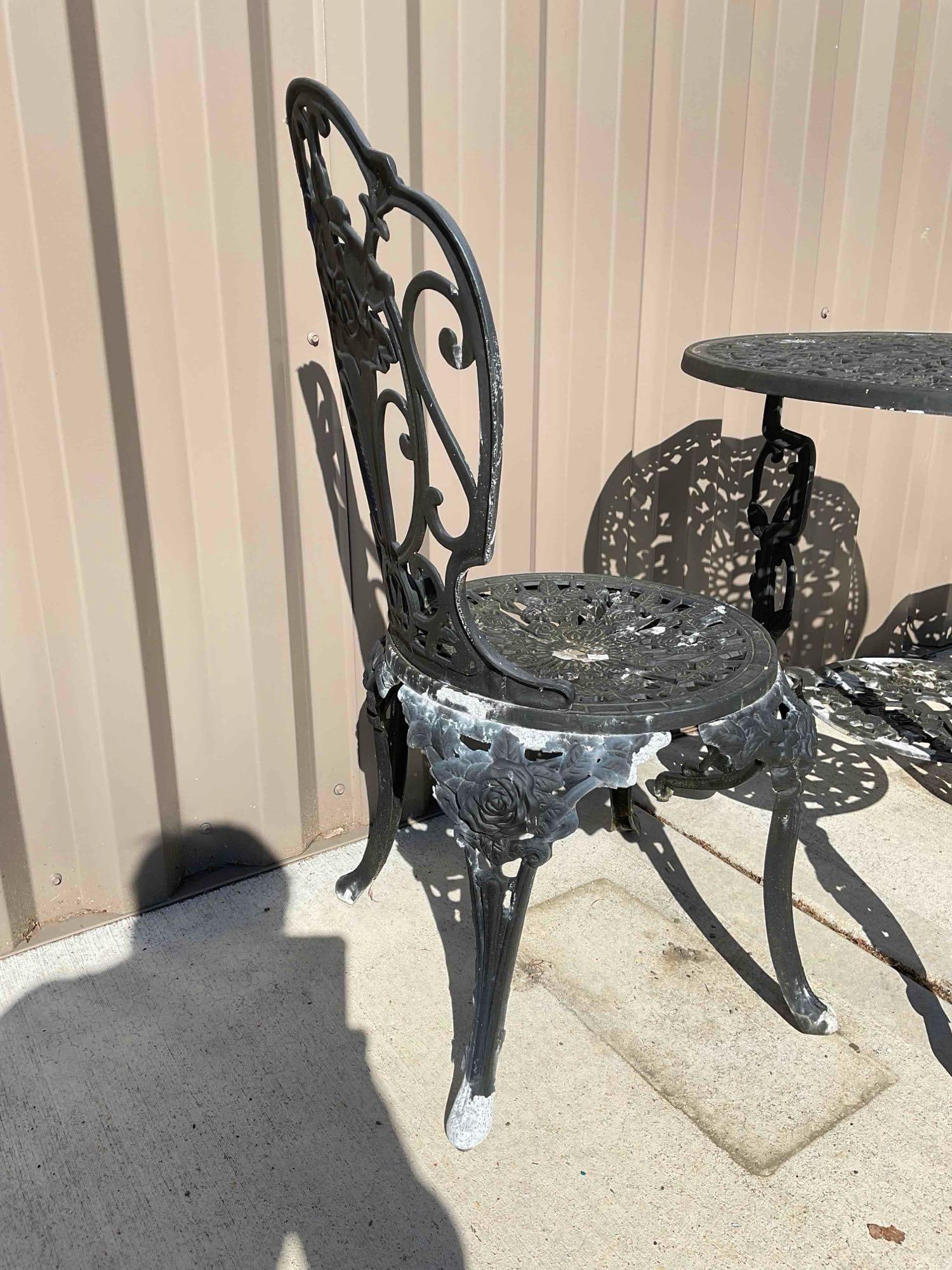3 pcs Vintage Black Metal Rose Patterned Patio Bistro Furniture Set w/ Table & 2 Chairs. - 3