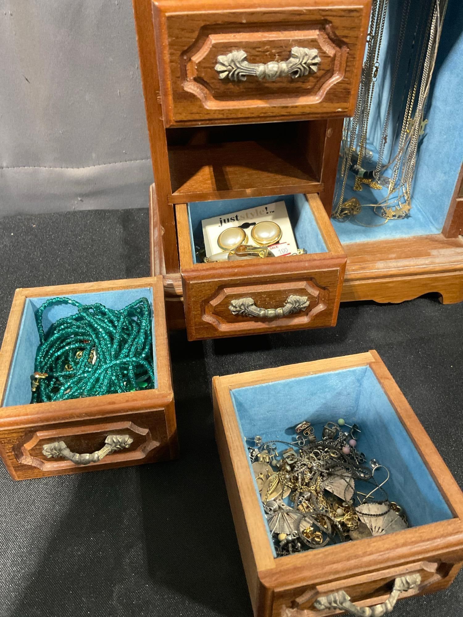 Small Jewelry box Filled with vintage estate Jewelry featuring 4 drawers & Necklace display See P... - 2