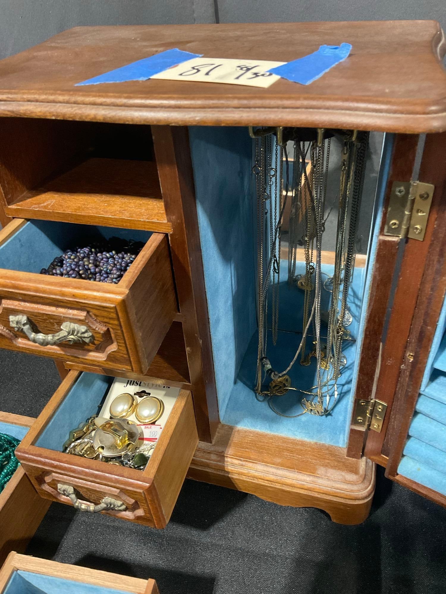Small Jewelry box Filled with vintage estate Jewelry featuring 4 drawers & Necklace display See P... - 3
