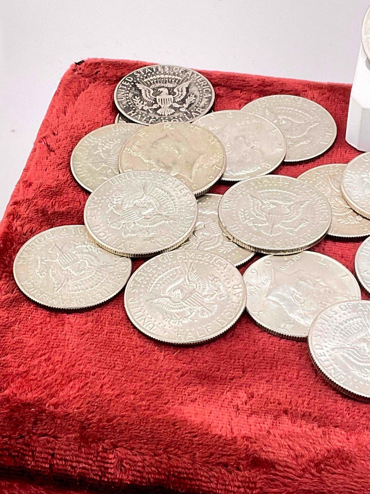 30 x 1965-1970 40% Silver Kennedy Half Dollars Coins assorted dates & Mint marks - 4