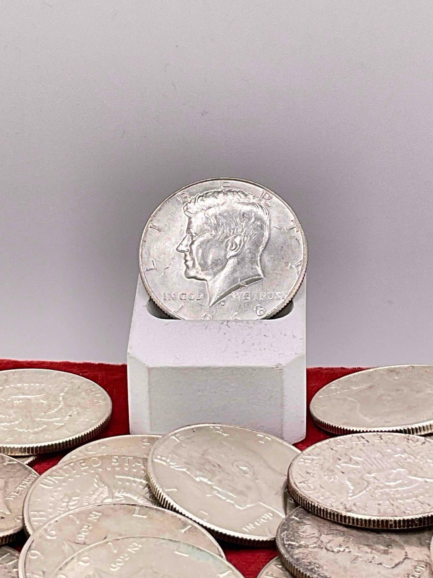 31 x 1965 - 1970 40% Silver Kennedy Half Dollar Coins assorted date & Mint marks - 4