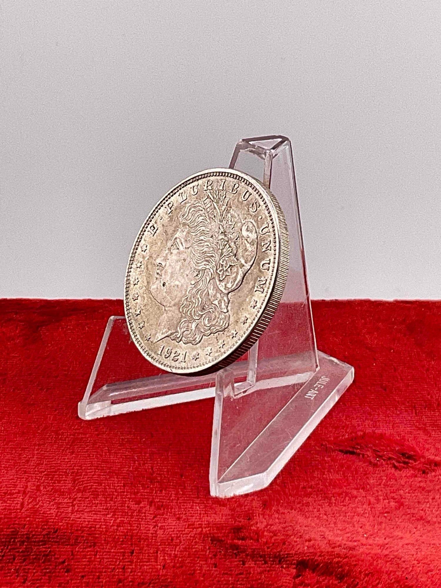 Antique 1921 Silver Morgan dollar / Nice coin in gradable condition. see pics - 3