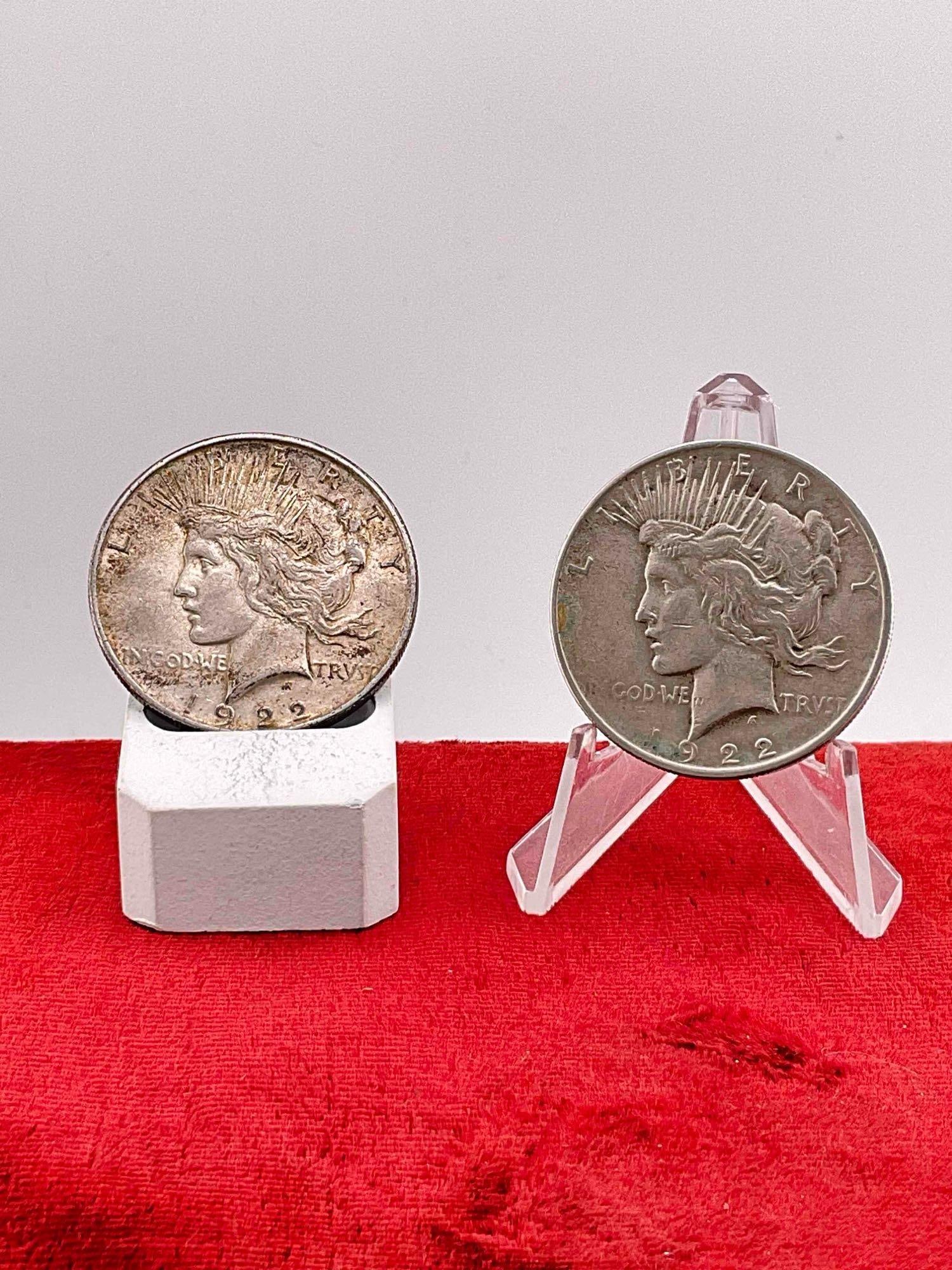 2 x Antique 1922 Silver Peace dollars Nice coins: c-6610