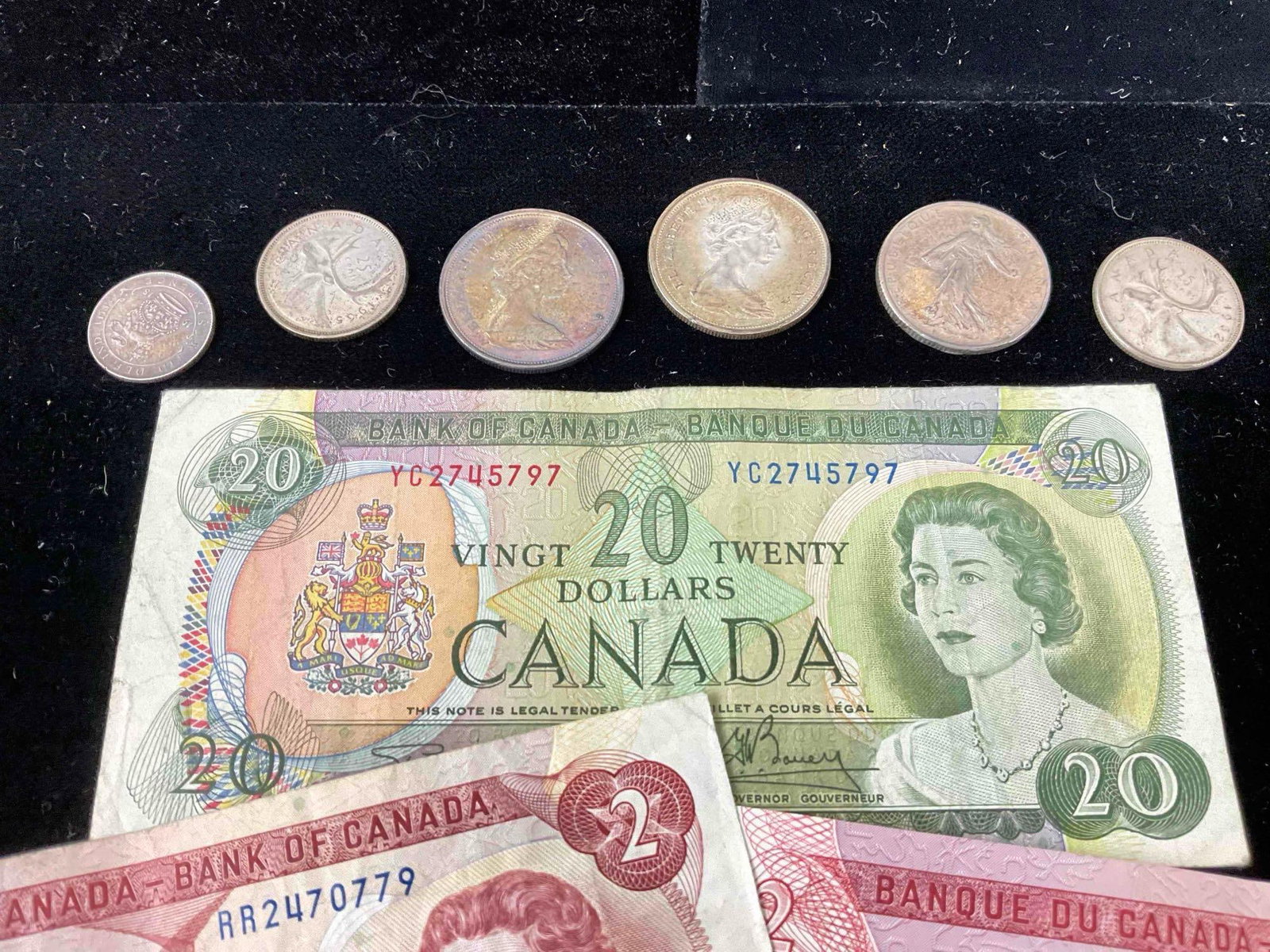 Canadian Currency & Silver coins 5x 1974 $2 Bills, 1969 $20 bill + 2x Silver halfs , 2 quarters P... - 3