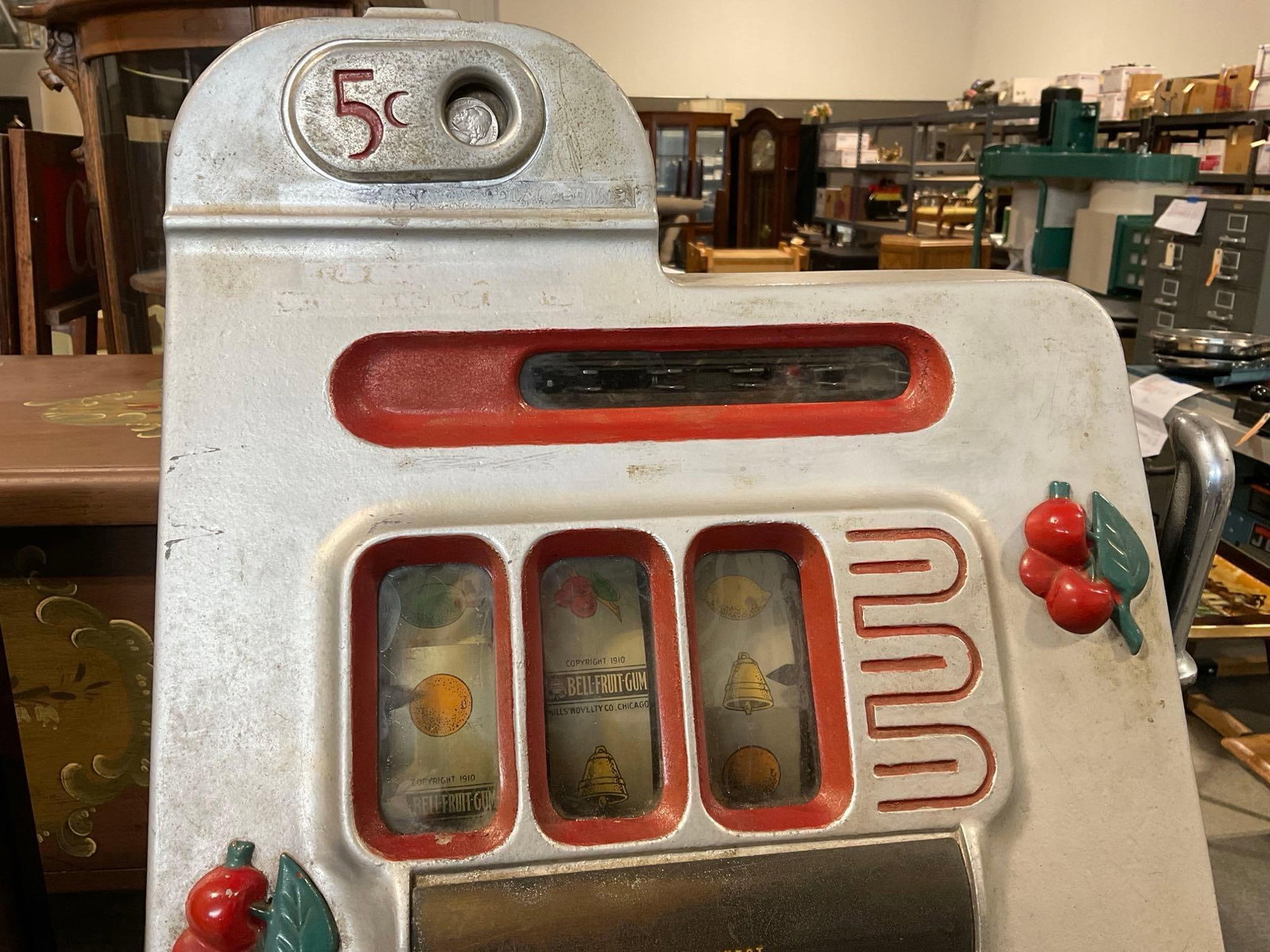 Vintage 1946 5-Cent Mills Black Cherry Mechanical Slot machine w/key, 27x18x16 inches - 2