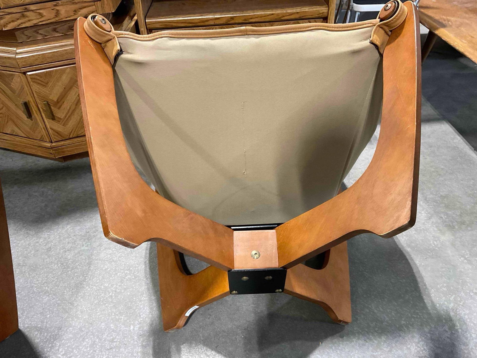 Vintage Luna Sling Lounge Chair by Hjellegjerde w/ Camel Leather Upholstery. Fair Condition. - 5