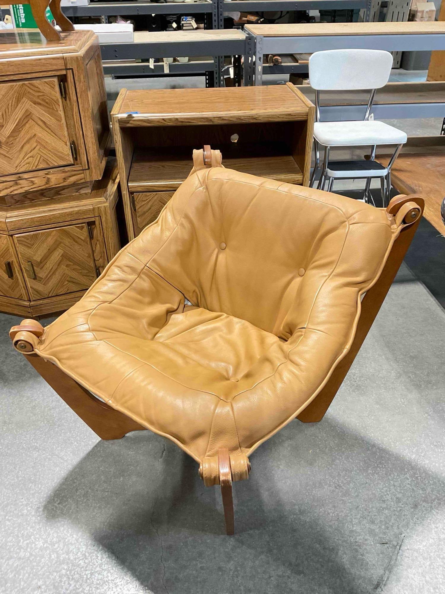 Vintage Luna Sling Lounge Chair by Hjellegjerde w/ Camel Leather Upholstery. Fair Condition. - 7