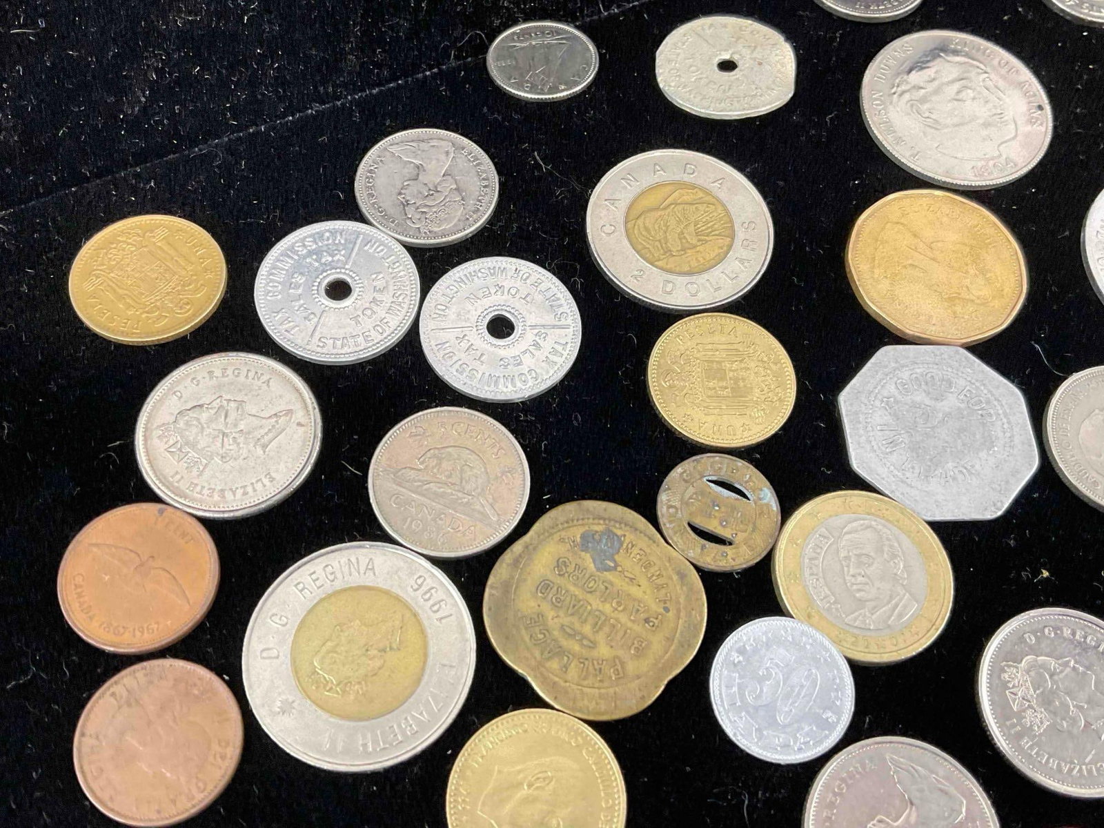 Large selection of Foreign coins from around the world, including Canadian & Euros - 4