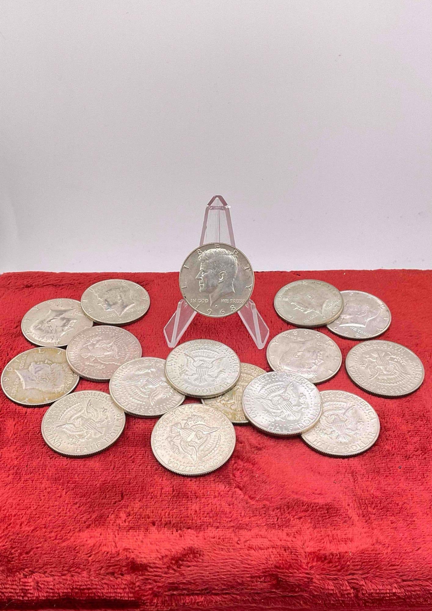 16 X 40% Silver Coins / 1965-1969 Kennedy Half dollars Assorted dates & mint marks: c-6600