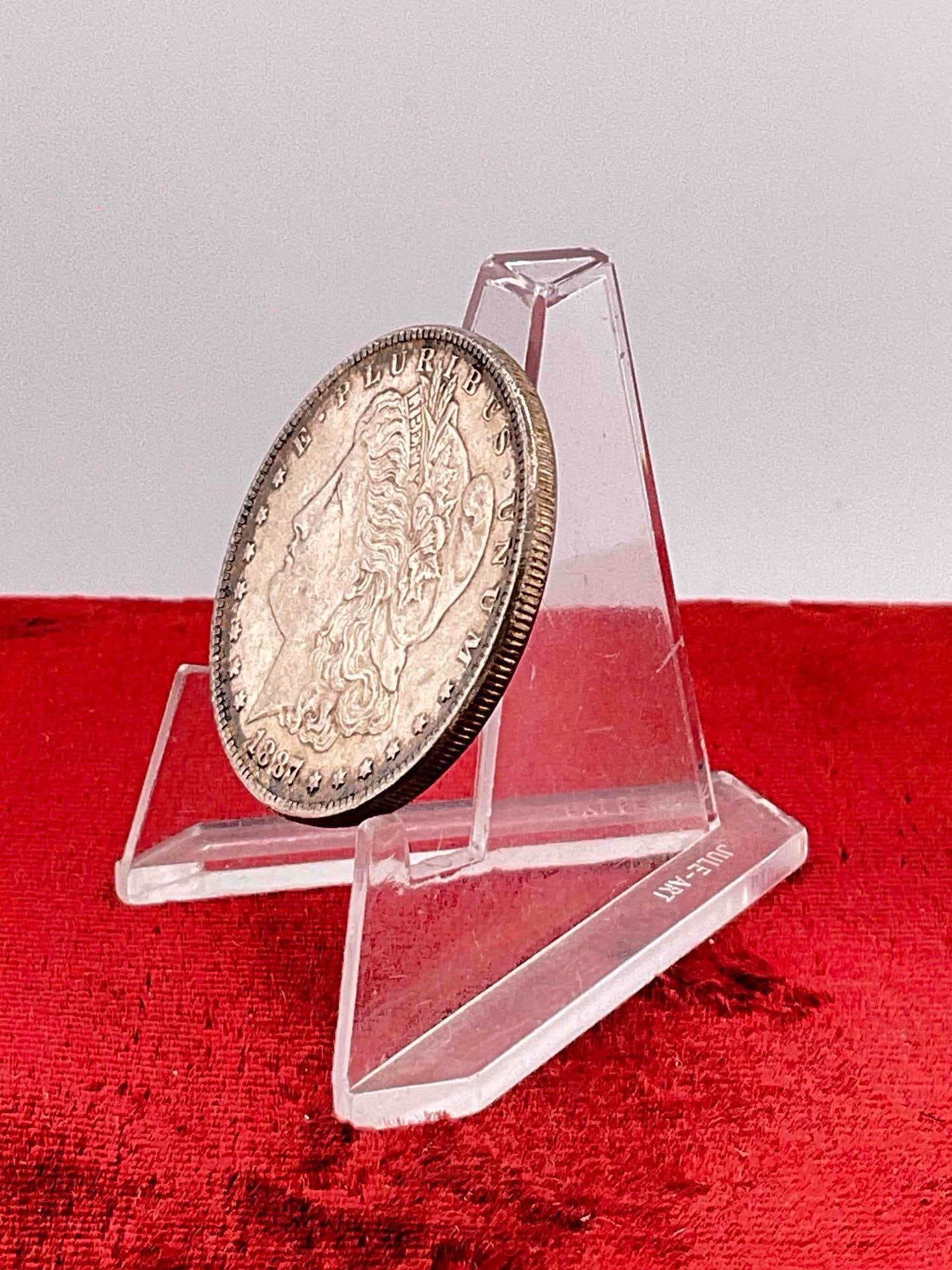 Antique 1887 Silver morgan Dollar, Nice coin in gradable condition w/ obverse rim toning - 2